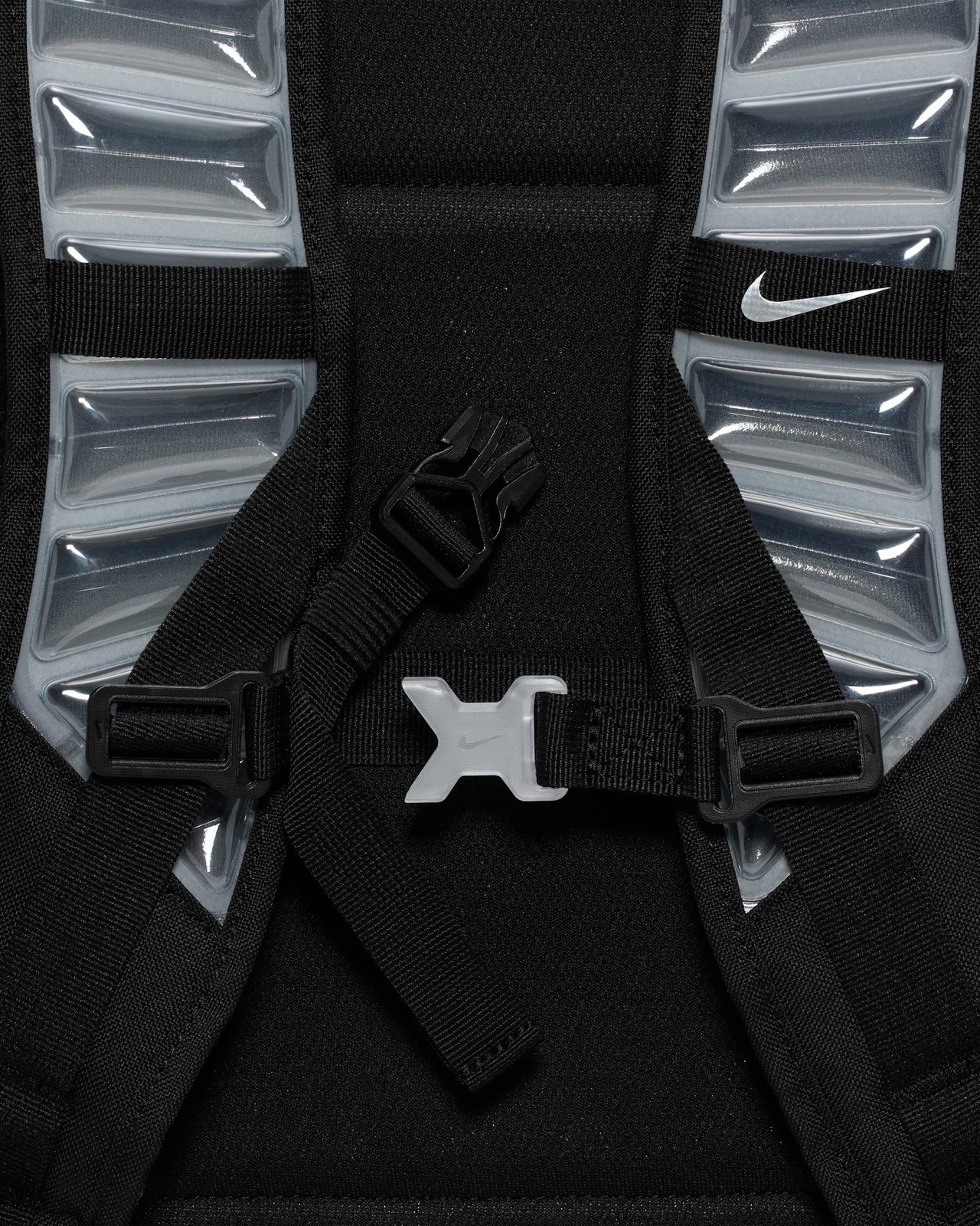 Nike Varsity Elite 32L Black School Padded Laptop Team Logo Backpack HM9965-010