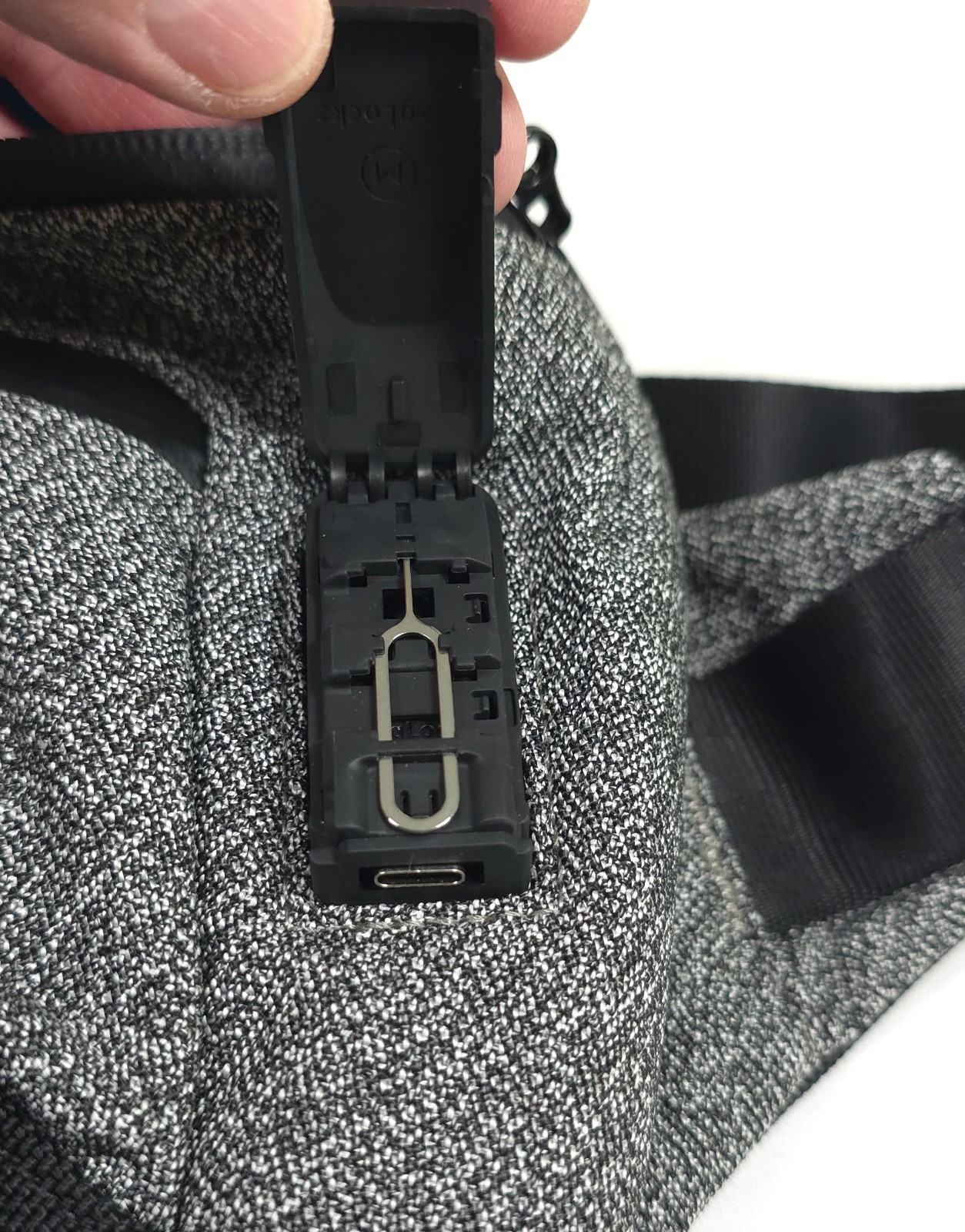 Alpaka Bravo X Sling Pro V2 Crossbody, Waist, Over Shoulder 6L Ash Gray NWT NEW