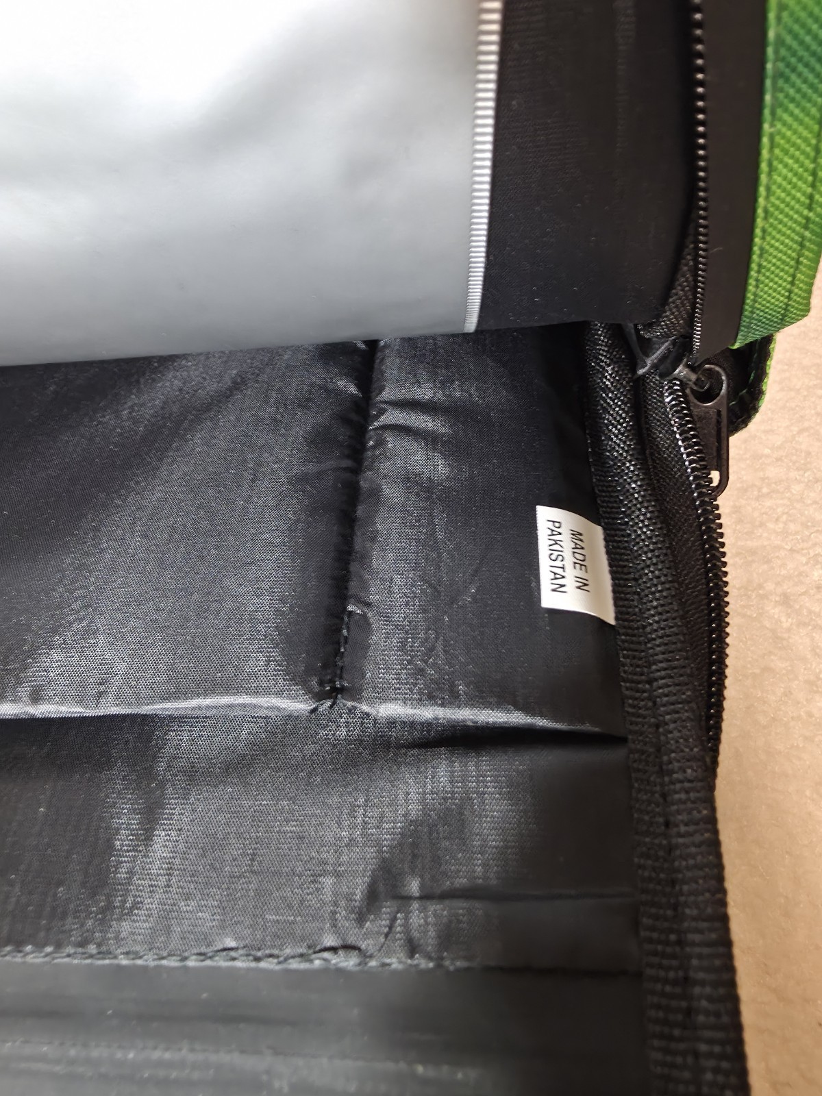 JUNGLE HIVE Smell Proof Backpack – Rare “Deep Dive” Underwater/Stoner Art Design