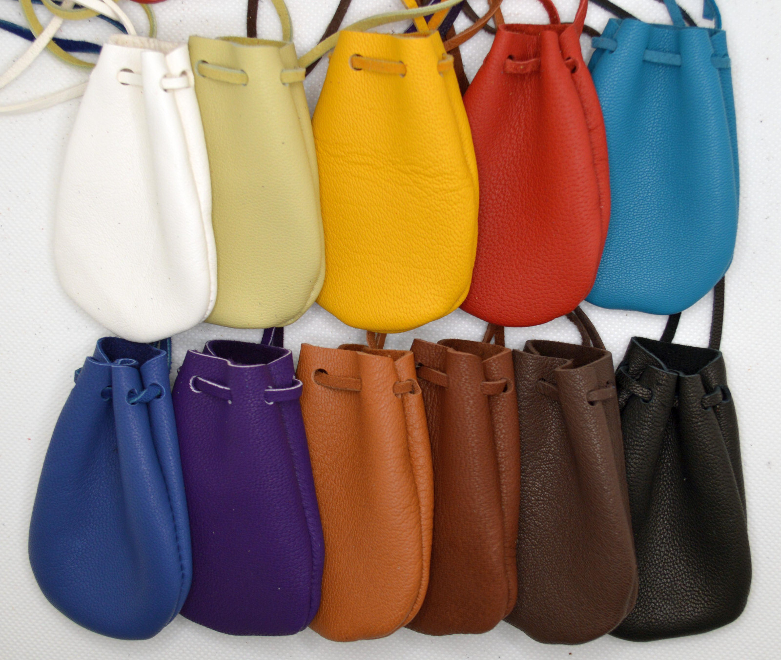 Handmade Deerskin Leather Medicine Pouch – Plain and Fringed Styles
