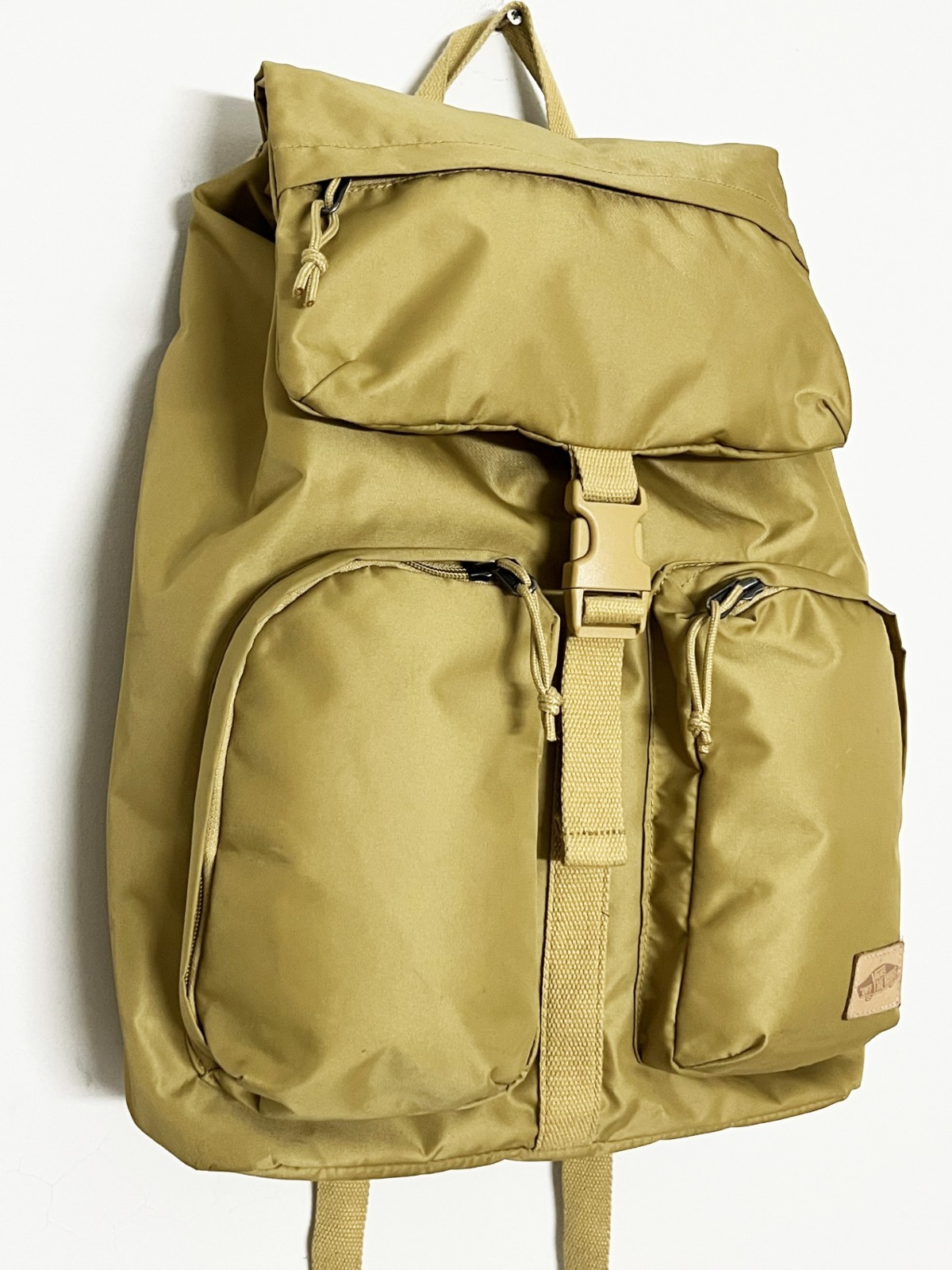 Vans • Field Trippin Rucksack Backpack Buckle Drawstring flap• OS Bitter Yellow