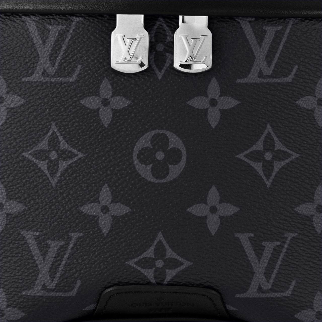 Authentic Louis Vuitton Discover Leather Monogram Bumbag PM Shadow Mens