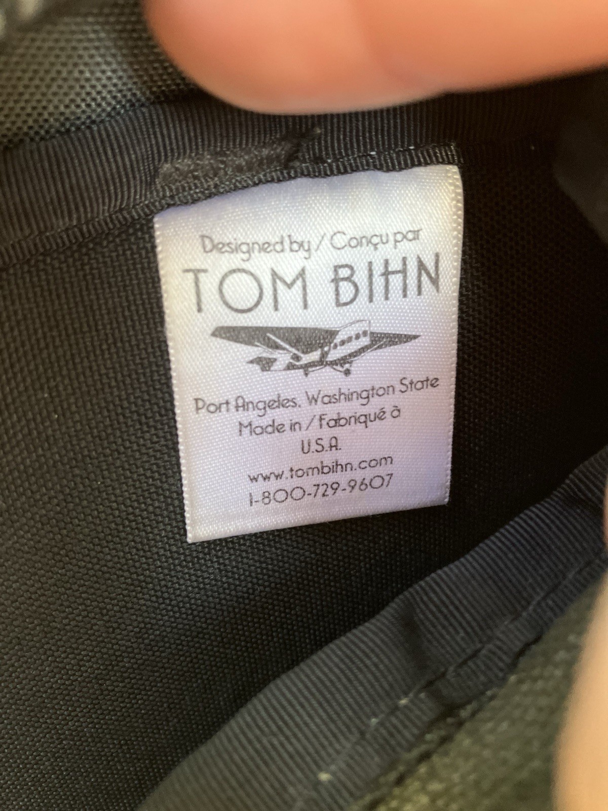 Tom Bihn Buzz Sling Bag Black Ballistic