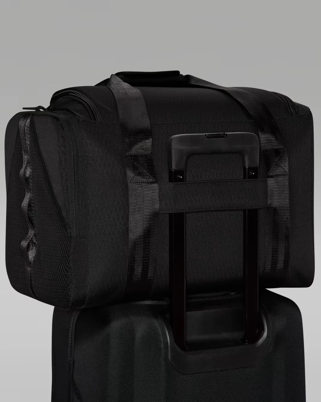 NEW Jordan Collectors Gym Duffle Bag NWT Nike Black 45L Travel Duffel MA9181-023