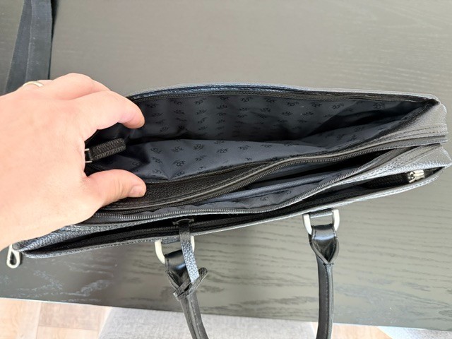 Brooks Brothers Genuine Leather Briefcase Shoulder Bag – Black, Mint Condition