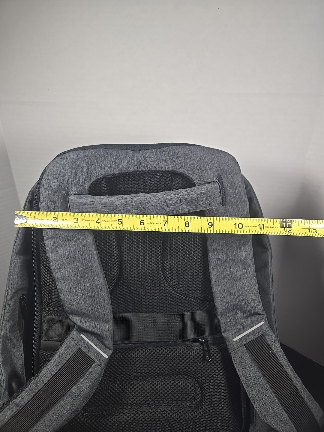 XD Design Antitheft Backpack Great Condition! Bobby See Photos For Measurements