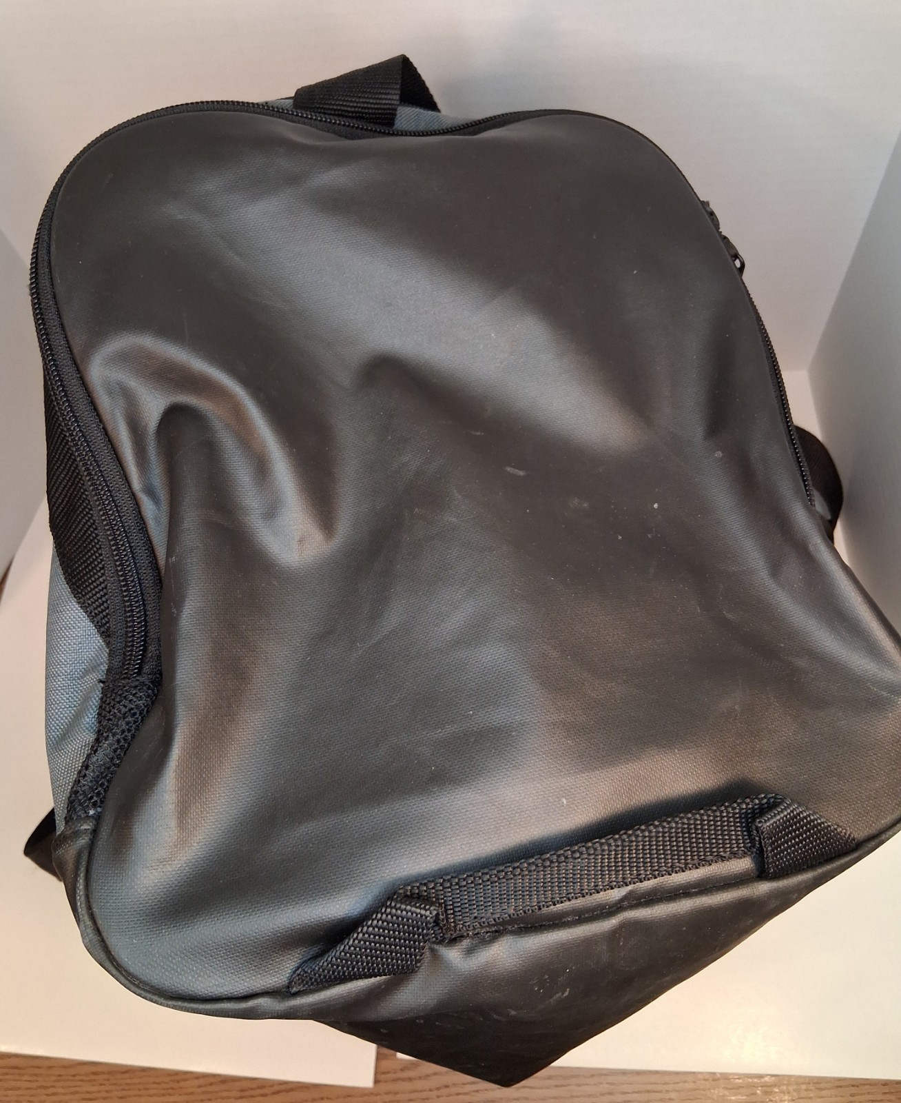 Nike Duffel Bag with Shoulder Strap & Handle Calhoun Celebrity Golf Tourney Gift