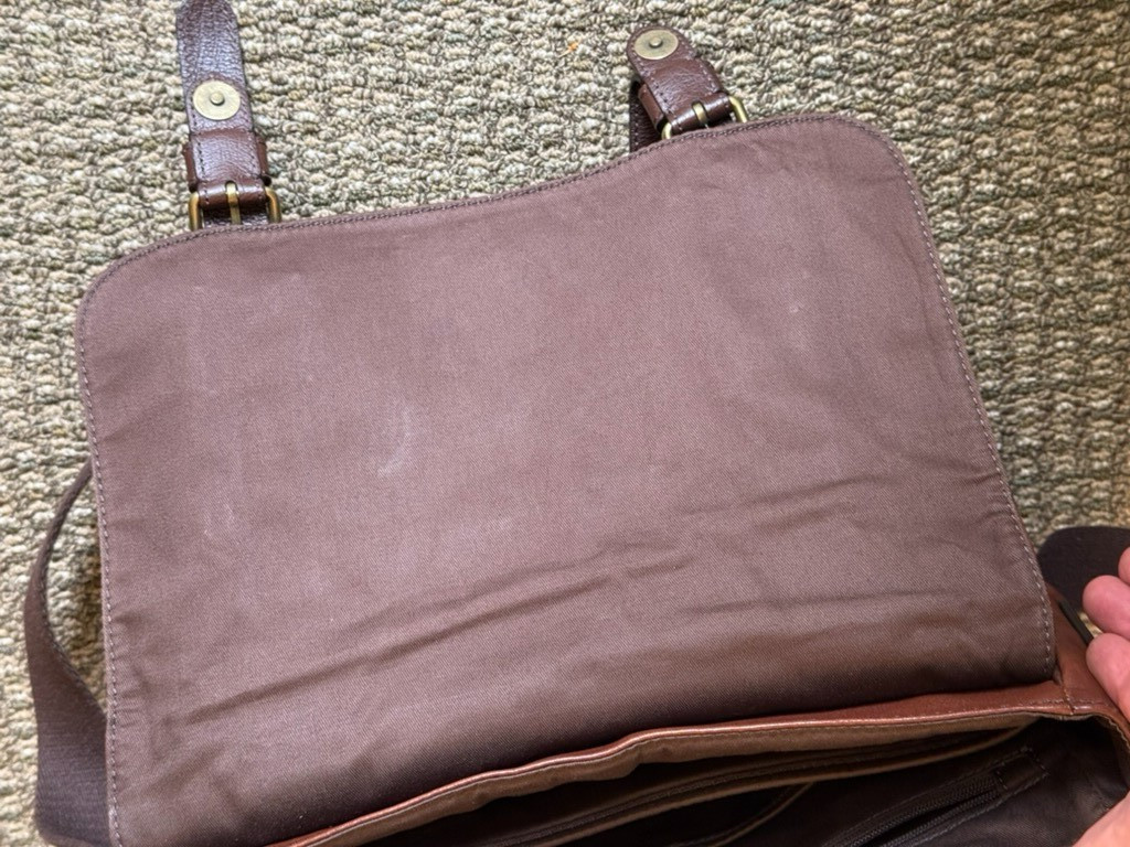 Fossil Leather Messenger Bag Two-Tone Brown Flap Top Laptop Soft