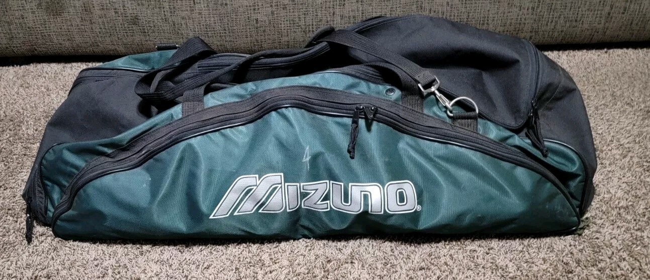 Mizuno Sports Duffel Bag 36x12x8″ shoulder football baseball soccer volleyball