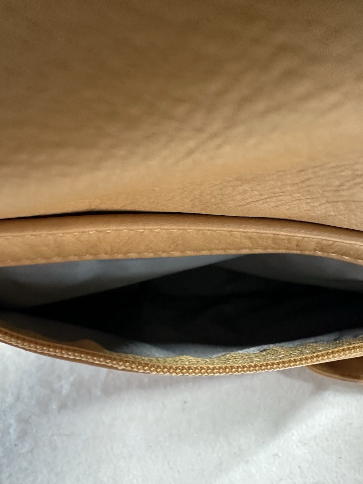 AmeriBag Leather Healthy Back Bag Camel Ergonomic Sling Travel Organization Dad