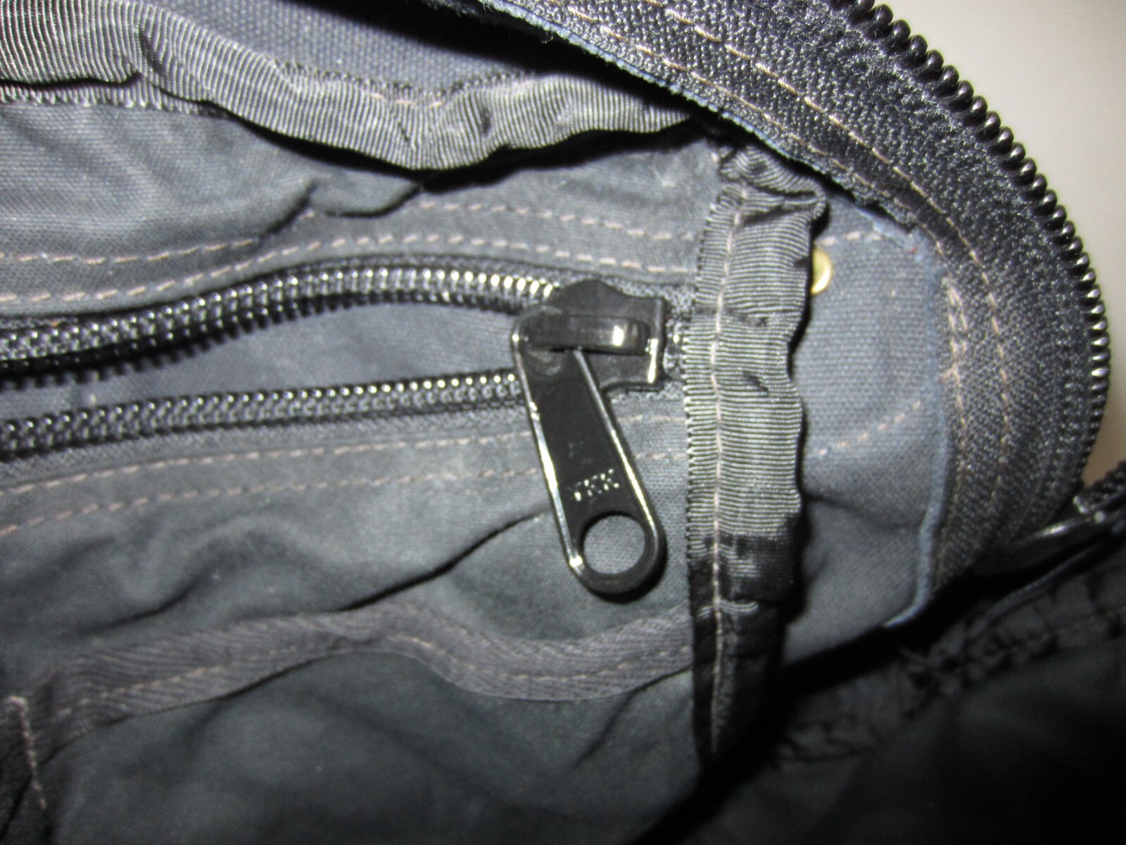 Frost River for Askov Finlayson Correspondent Brief Bag Dark Navy Blue Box 11