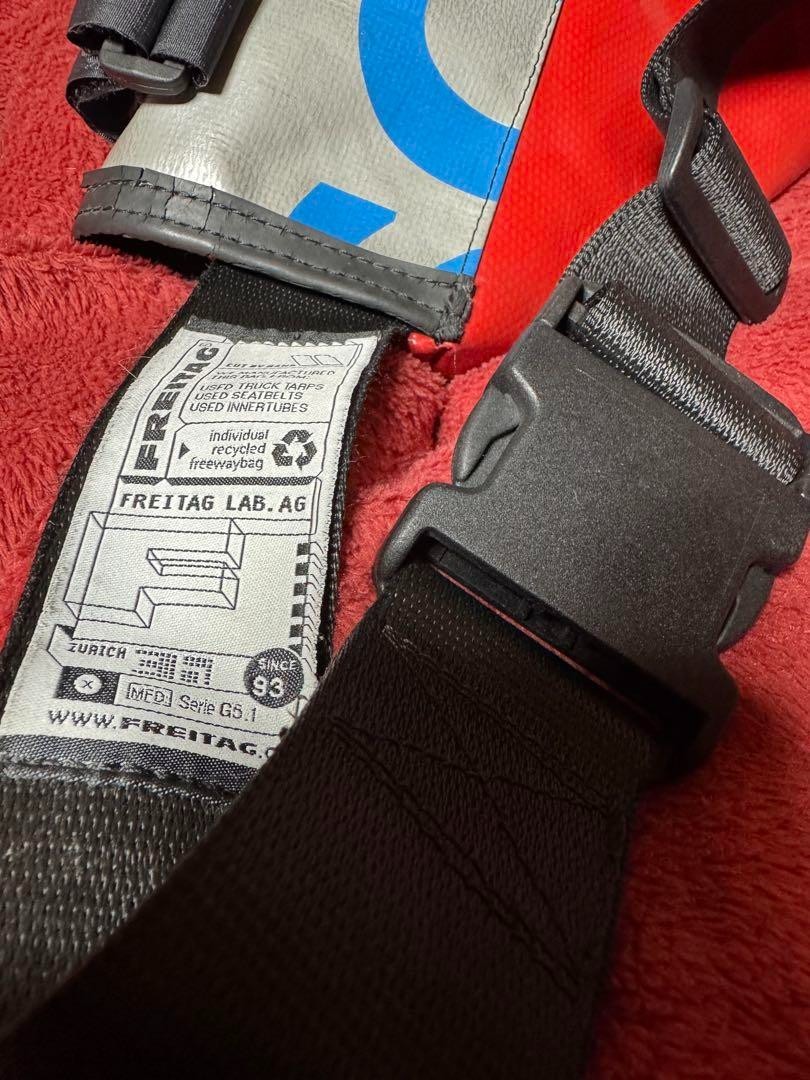 Freitag F31 Knightrider Messenger Bag Red Silver Crossbody 28cm x 38cm Used