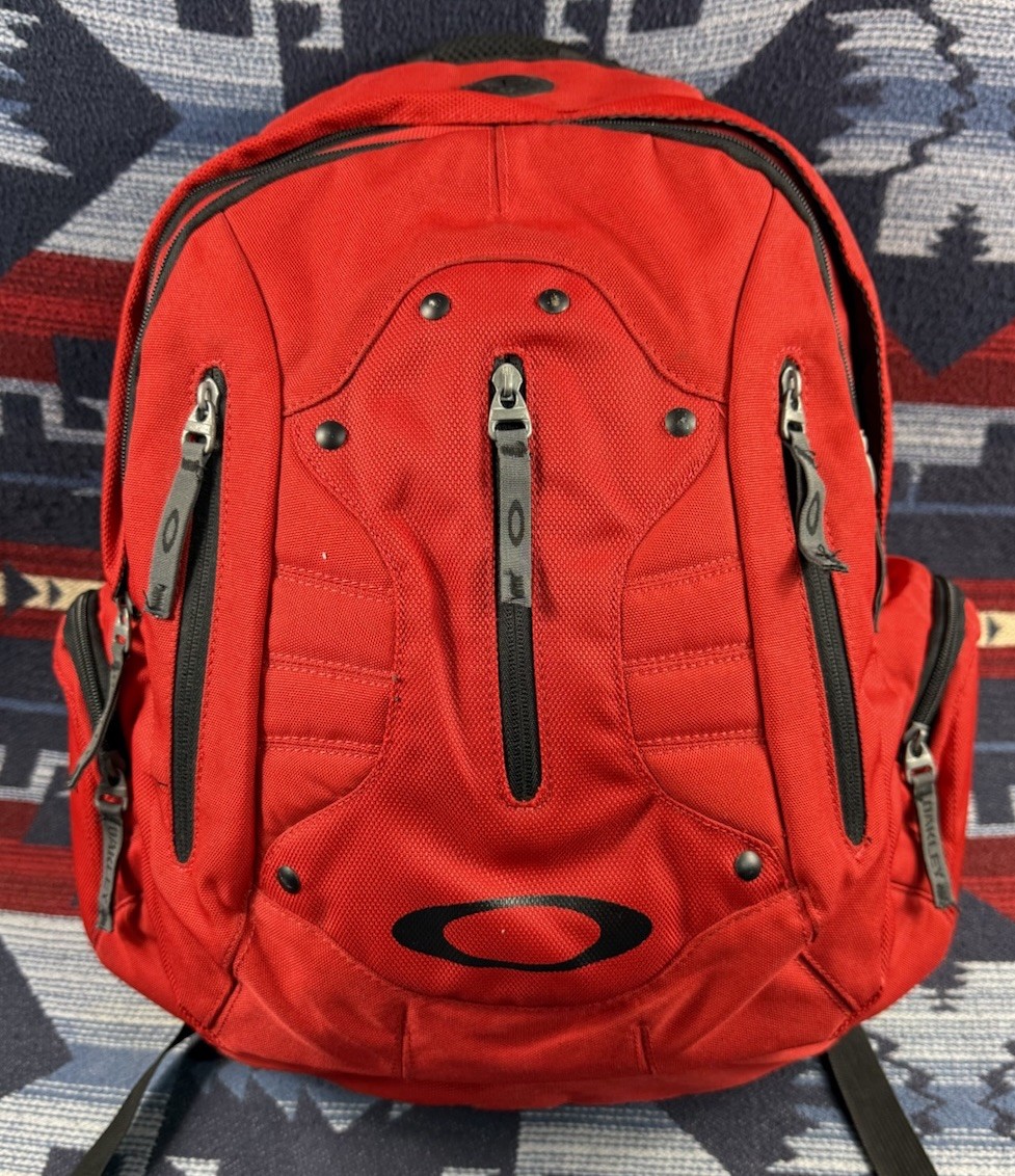 Oakley Icon Vtg 90s Y2K Tactical Backpack Rucksack Red Black Gorpcore Software