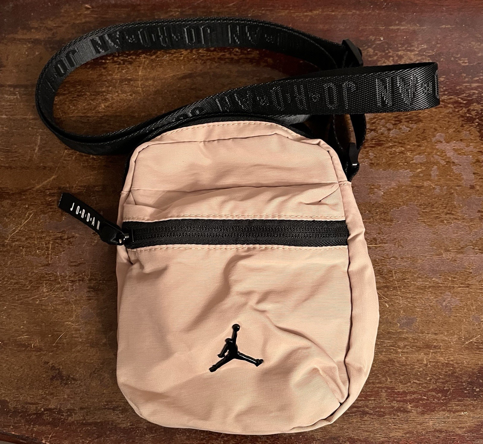 Nike Unisex Air Jordan Jumpman Airborne Festival Crossbody Bag One Size Tan