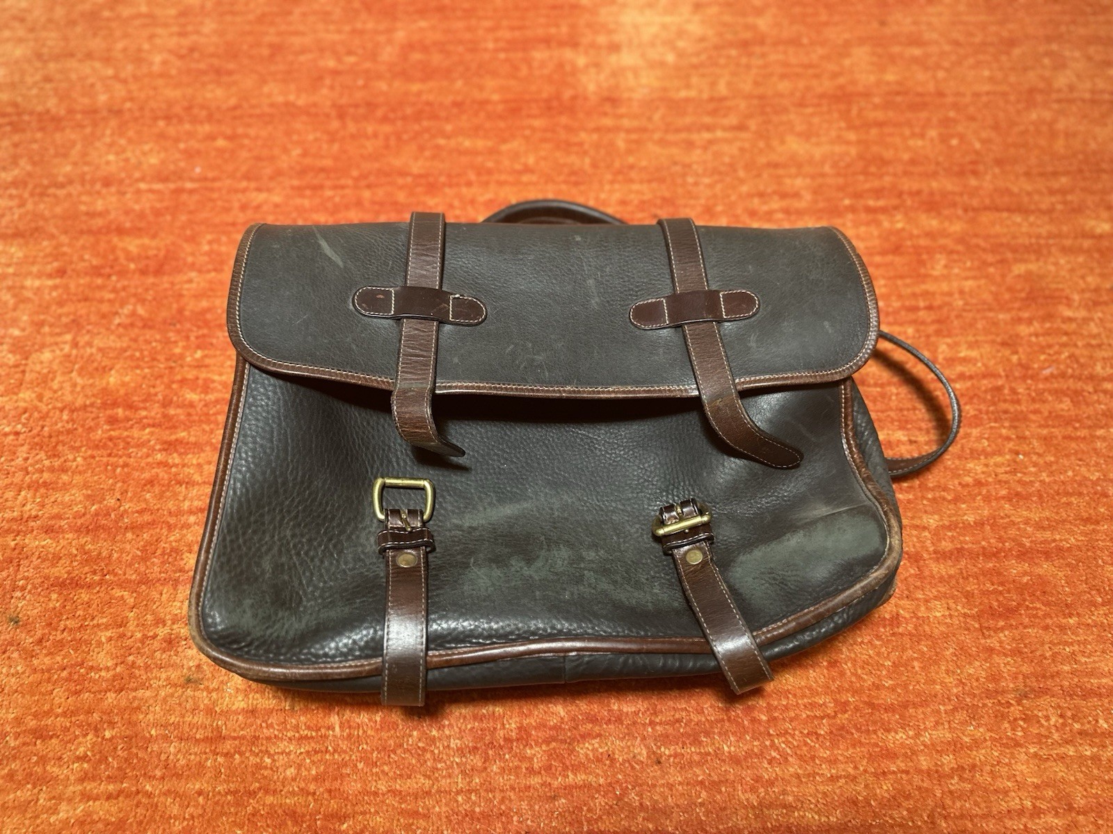 COLE HAAN belting Leather Messenger Bag Briefcase Lap Top VTG CLASSIC.