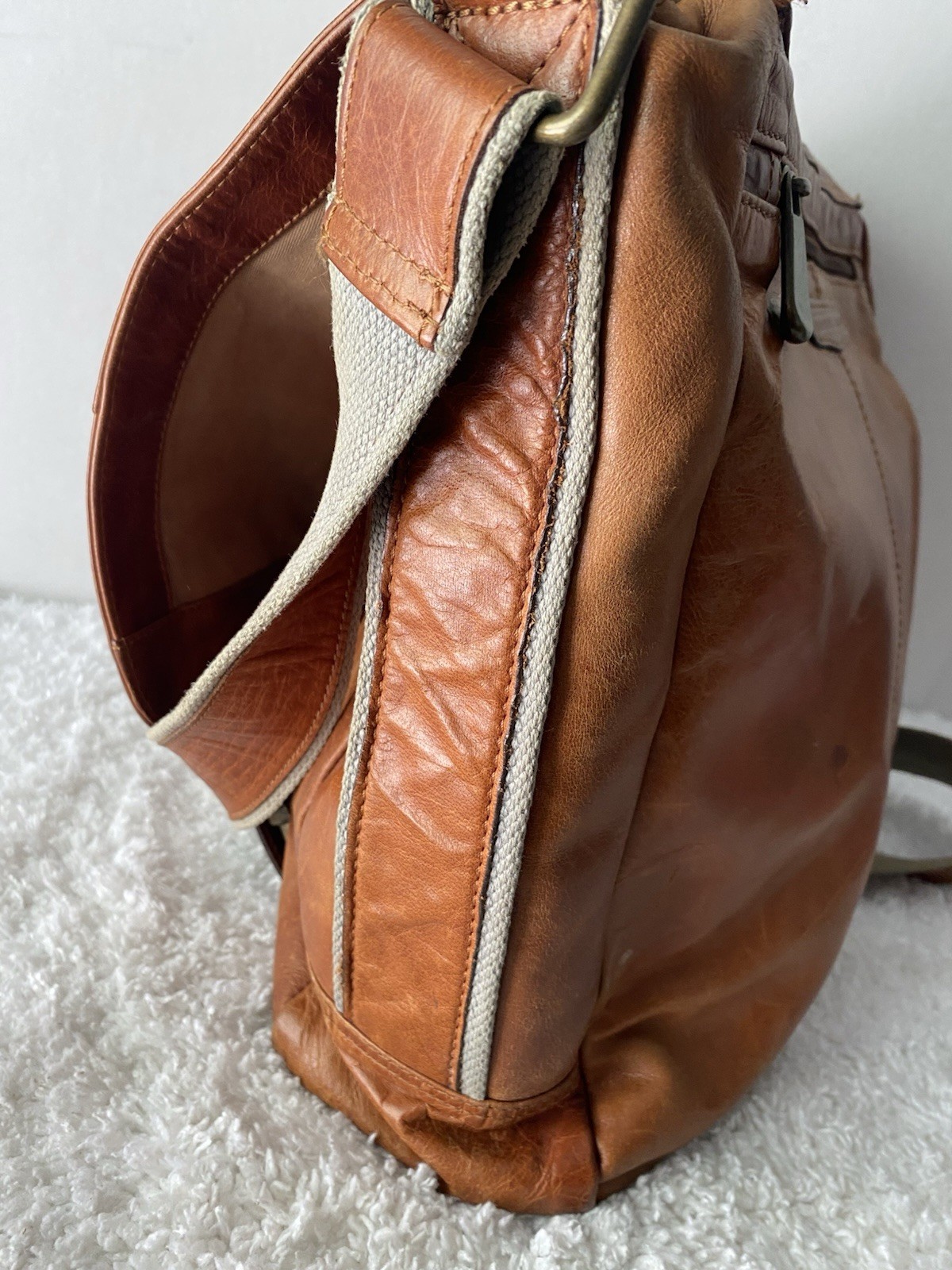 Fossil Vintage Leather Messenger Shoulder Crossbody Bag Brown Distressed