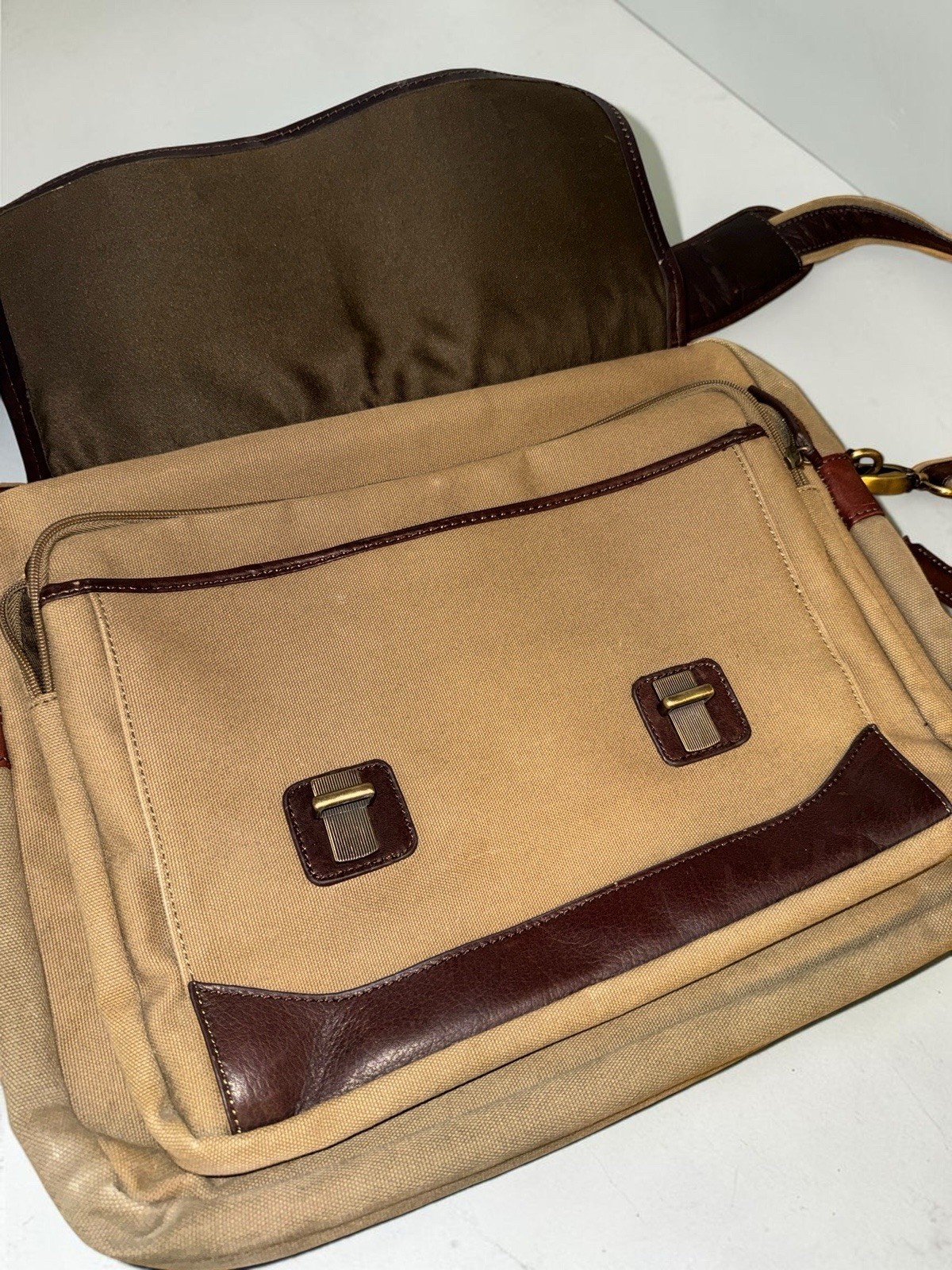Bosca Leather & Canvas Messenger Bag Briefcase Tan & Brown Attache Laptop Work