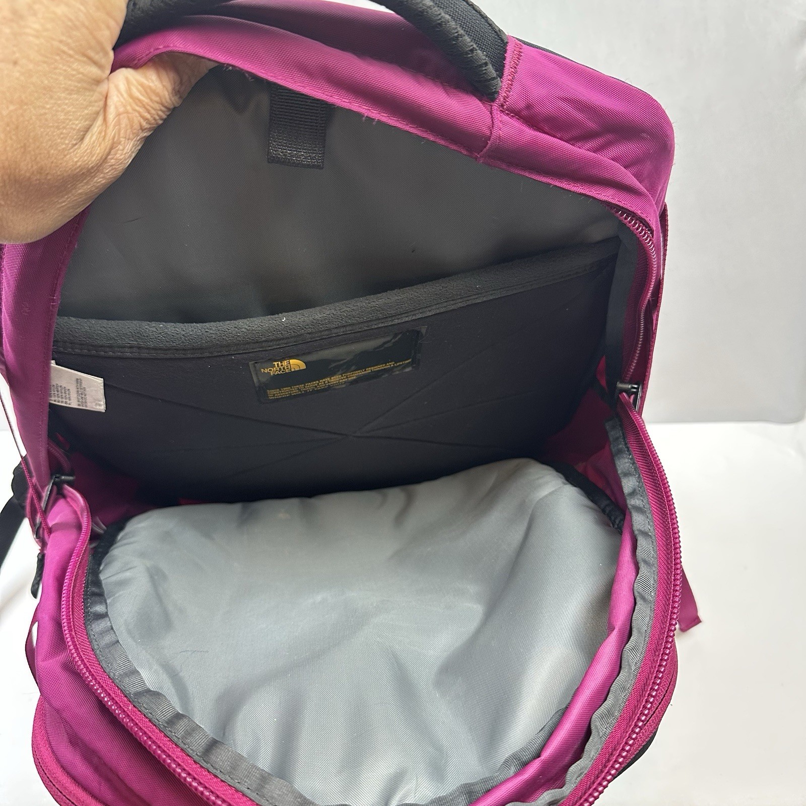 The North Face Recon Laptop Backpack Travel School Bag Gym Black Flex Vent
