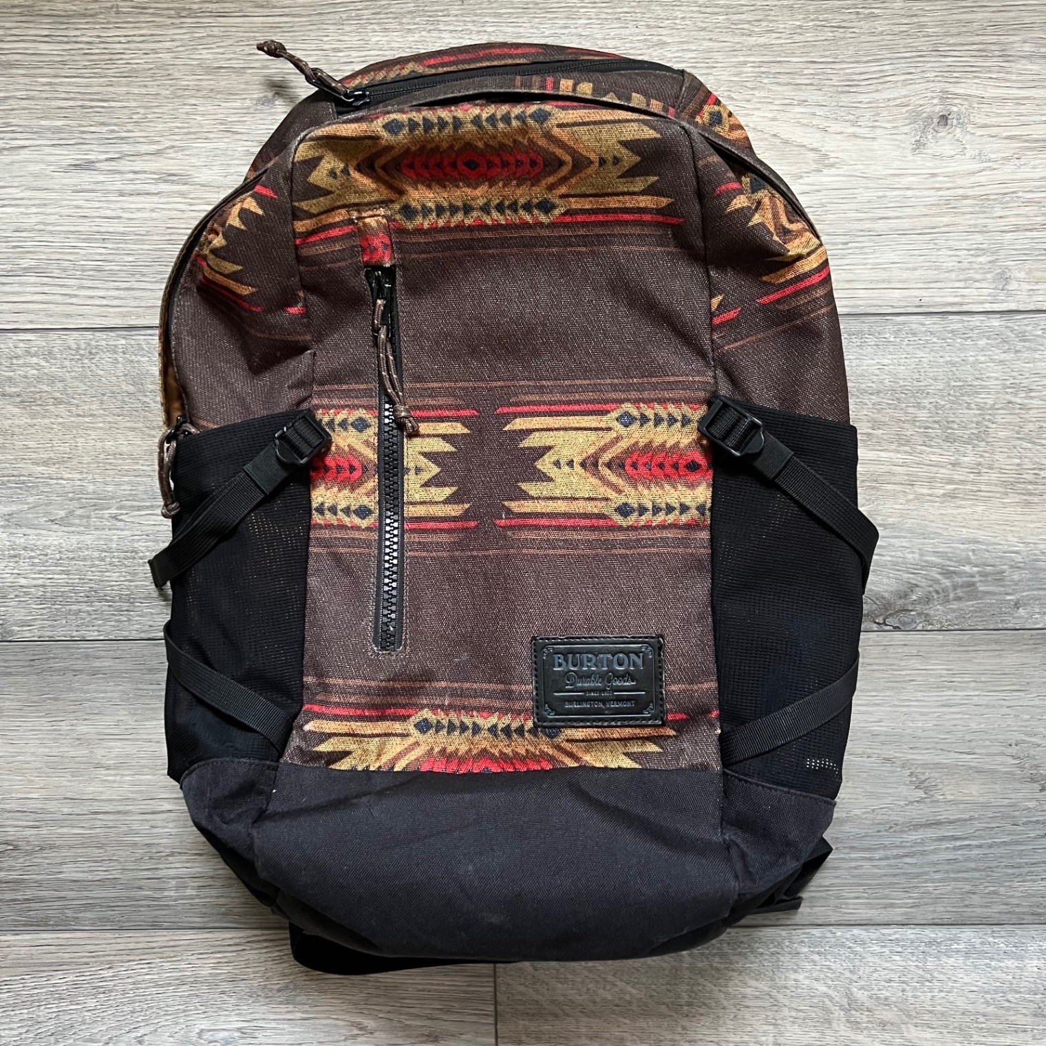 Burton Backpack Men’s Sierra Aztec Southwestern Navajo Pattern Heritage