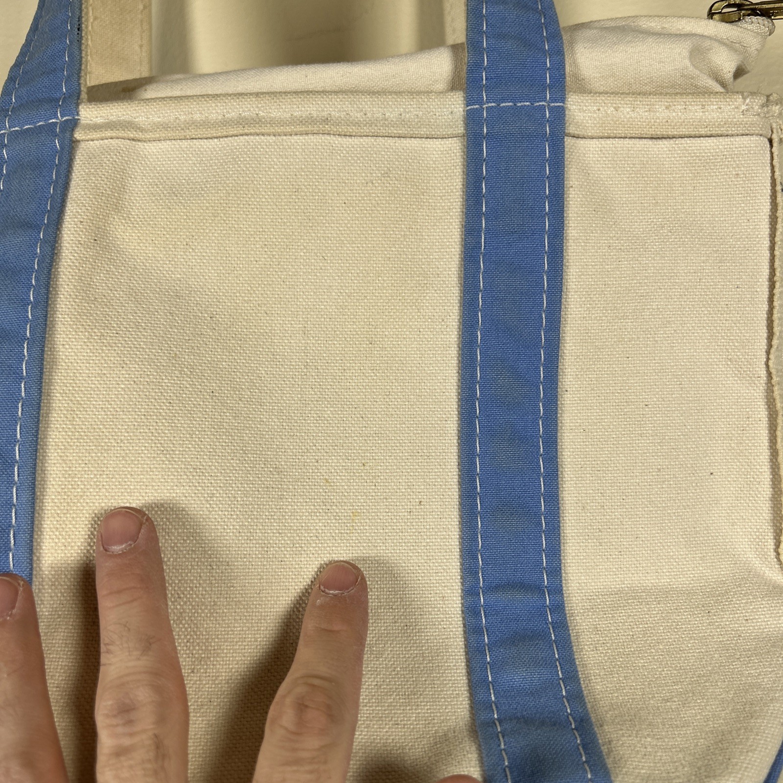 Vintage LL BEAN BOAT & TOTE Canvas Bag Baby Blue Long Handle Zip Top Embroidered