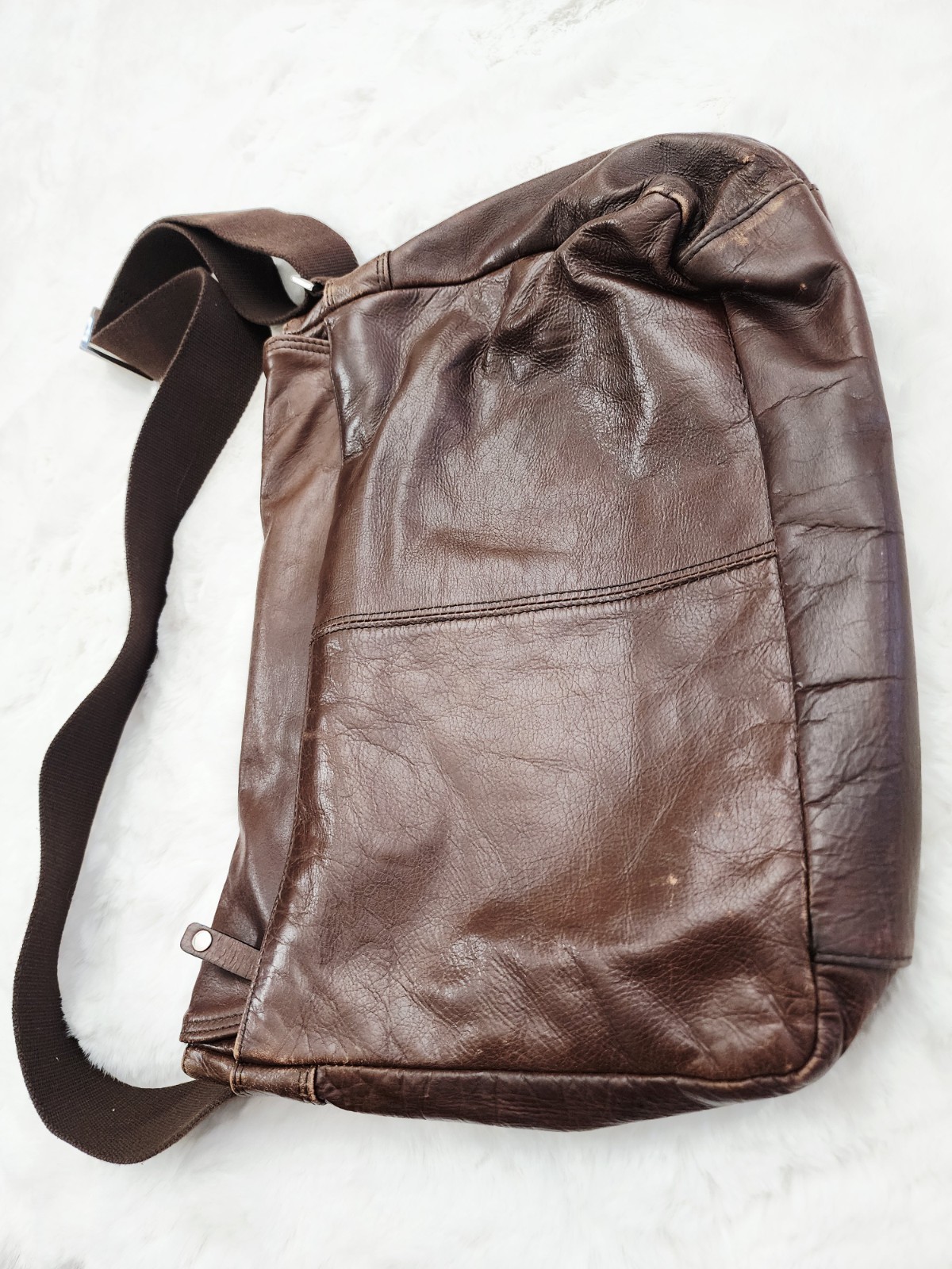 Kenneth Cole Reaction Dark Brown Genuine Leather Messenger Briefcase Crossbody