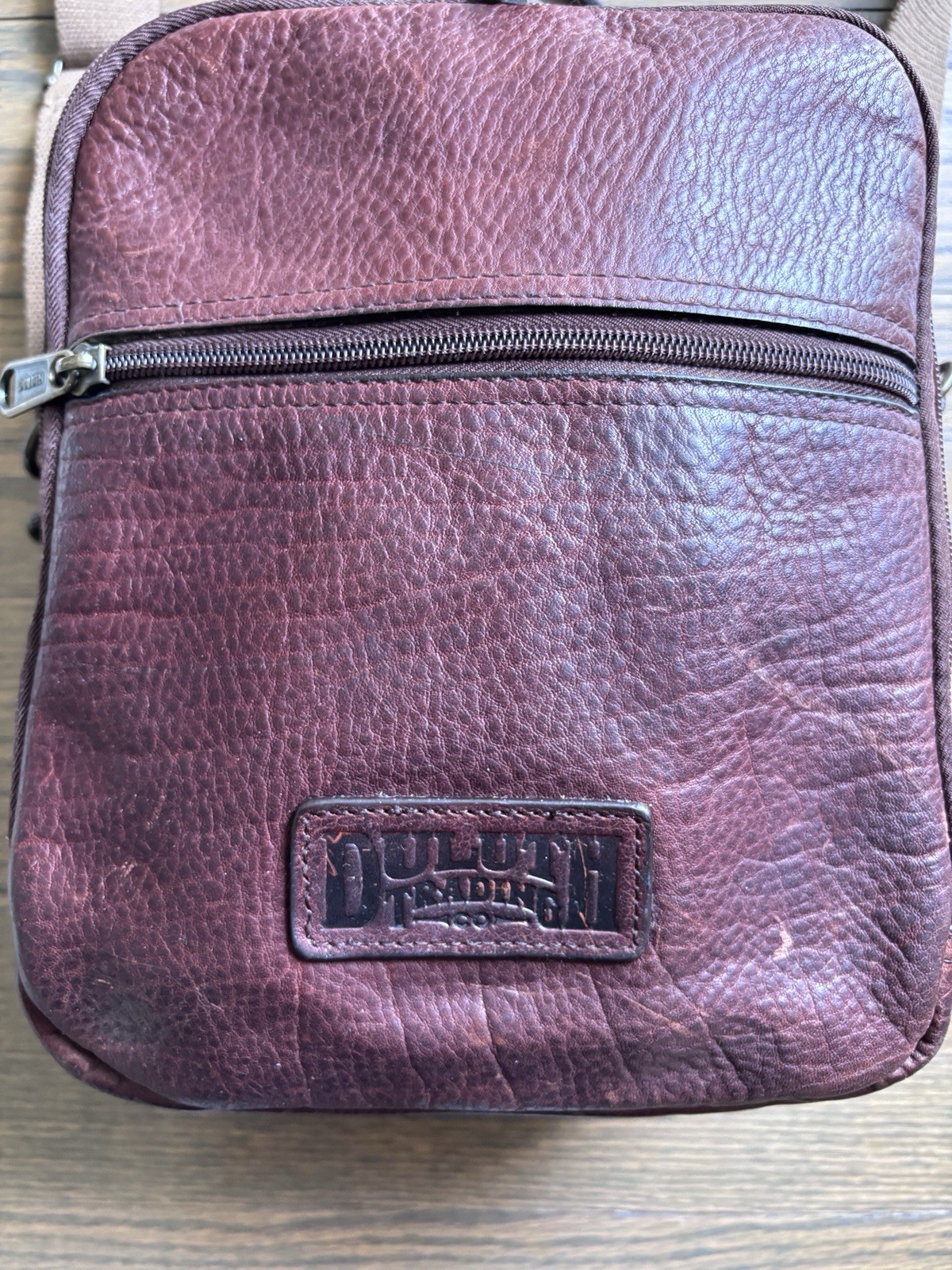 Duluth Trading Co Lifetime Leather Travel Bag Brown Crossbody Messenger 97310