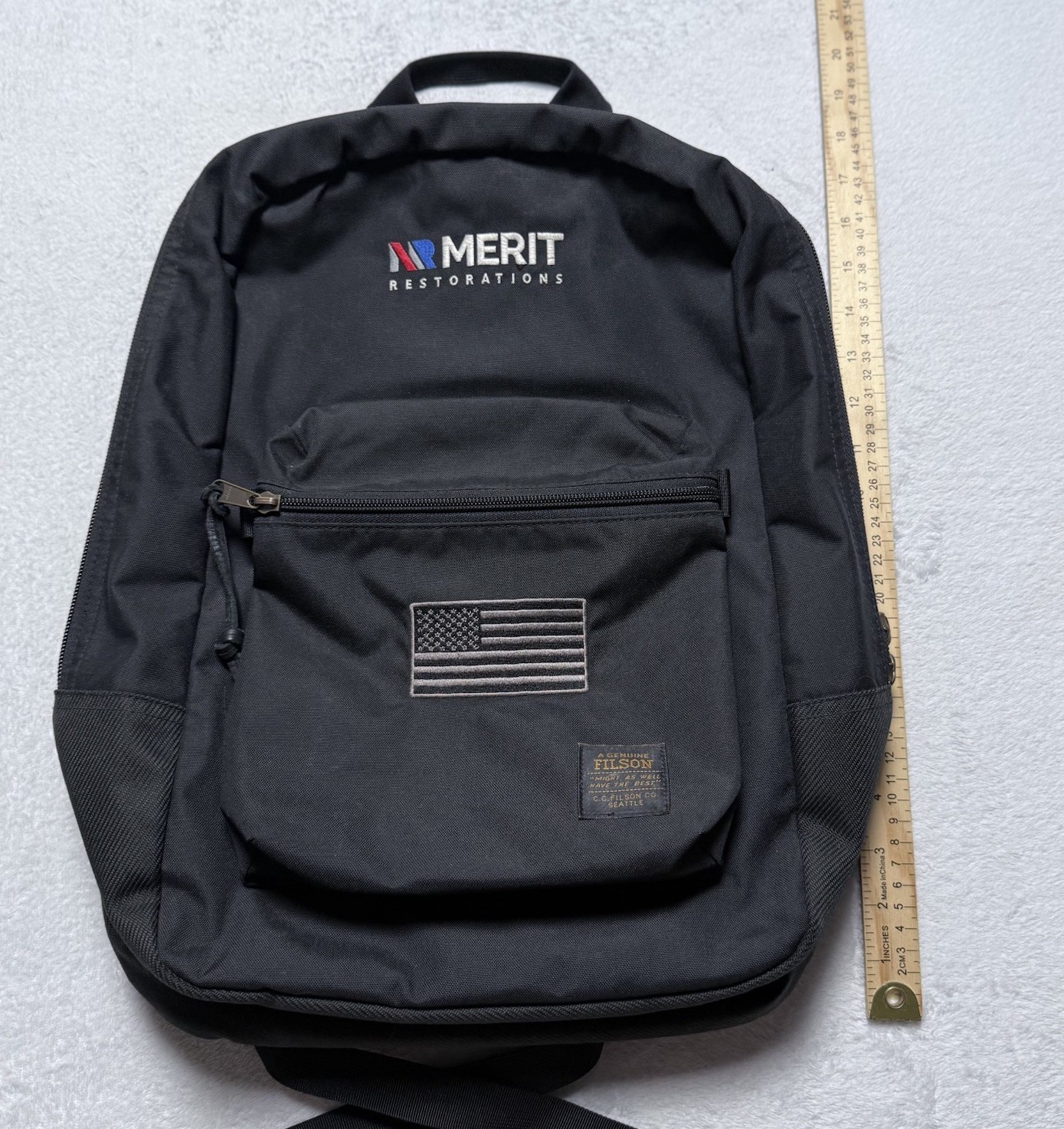 Filson Surveyor 25L Backpack Black Lightweight Weather Resistant Everyday