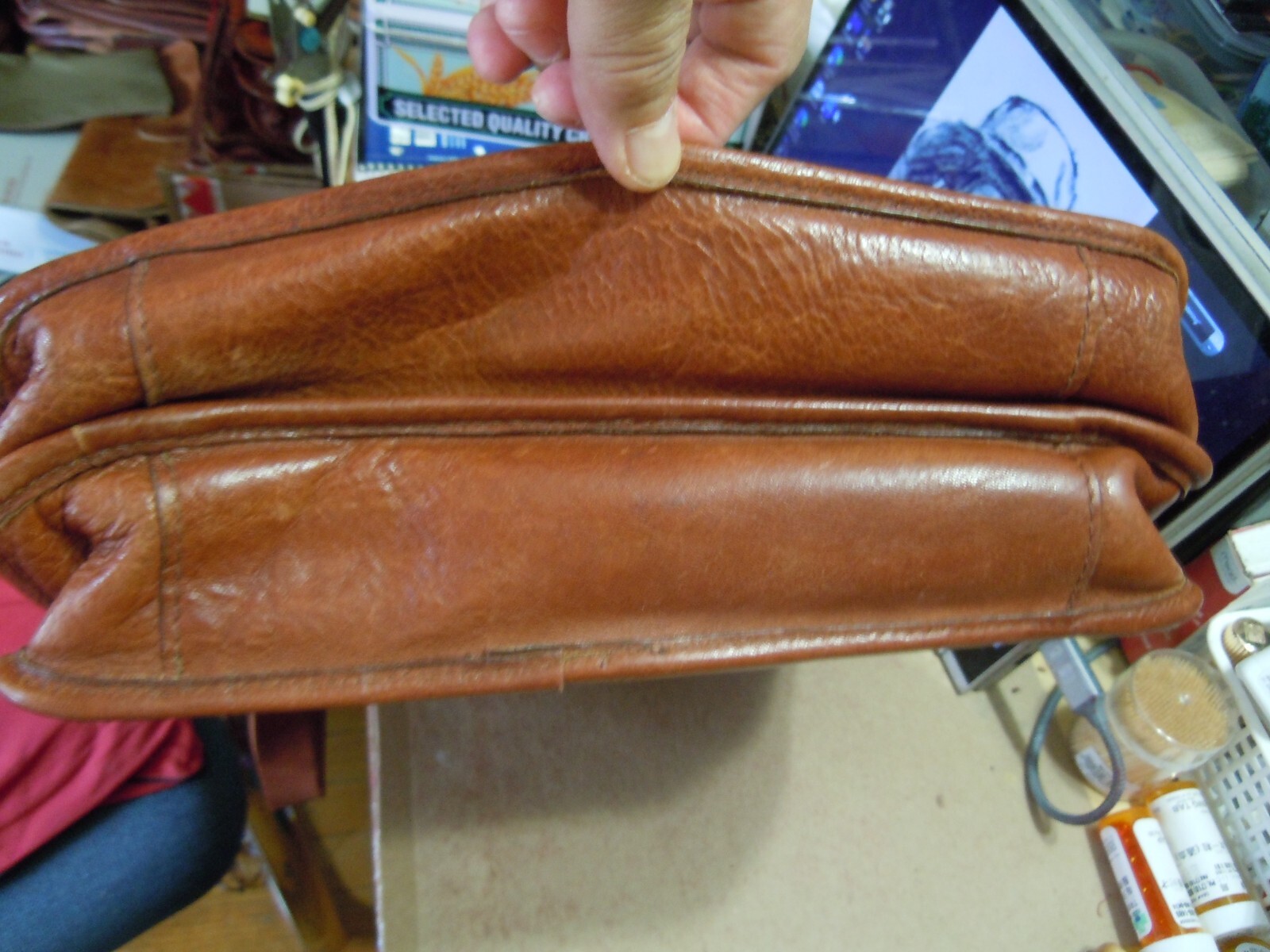 Vintage Eddie Bauer Designs by Sevestet New York All Leather Messenger