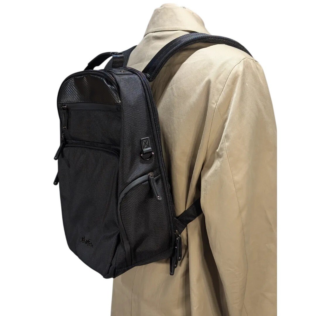 Robert Graham Black Nylon Backpack Carbon Fiber Trim Paisley Lining NWT $228