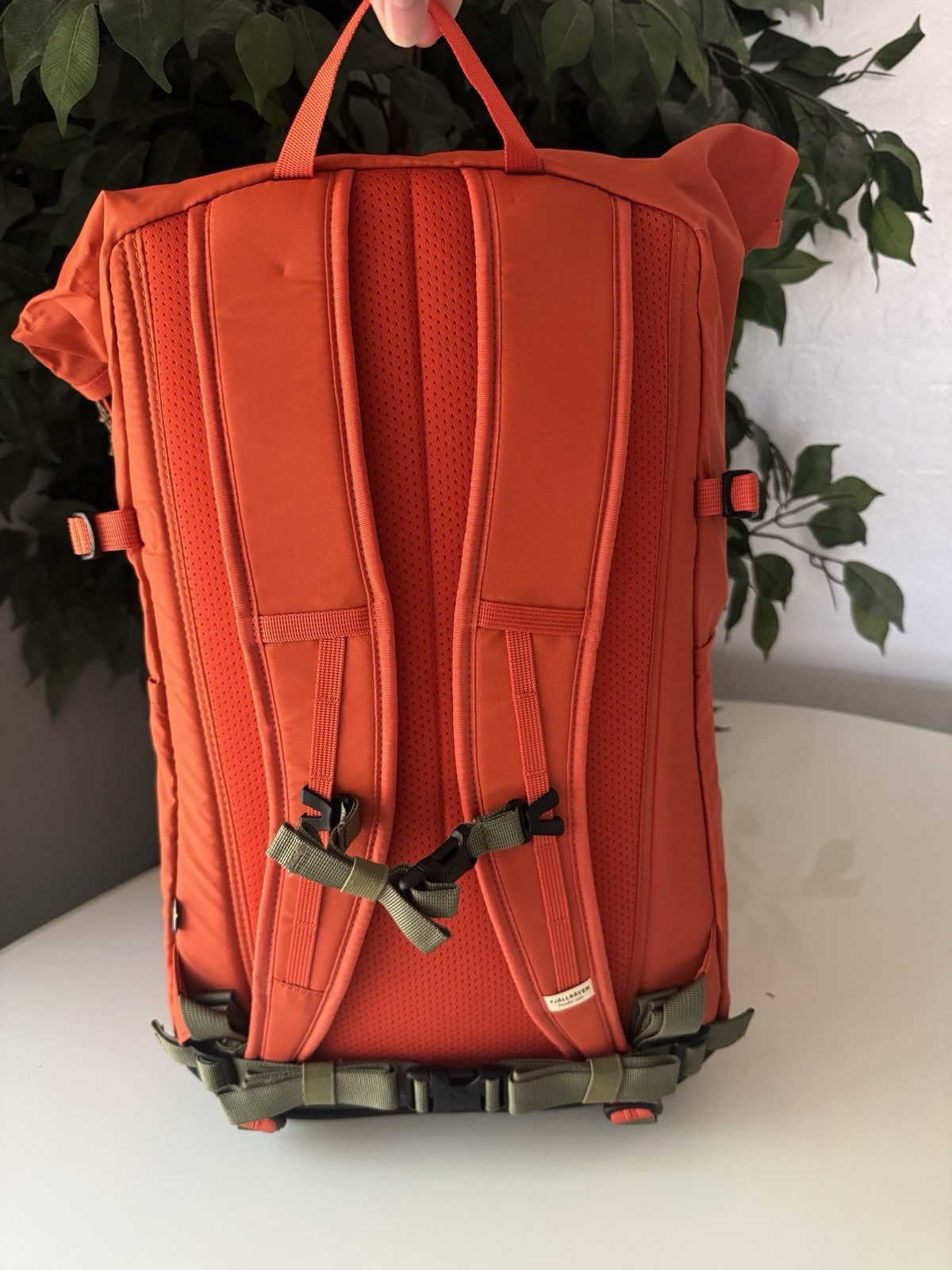 Fjallraven High Coast Foldsack 24 Backpack – Rowan Red – New