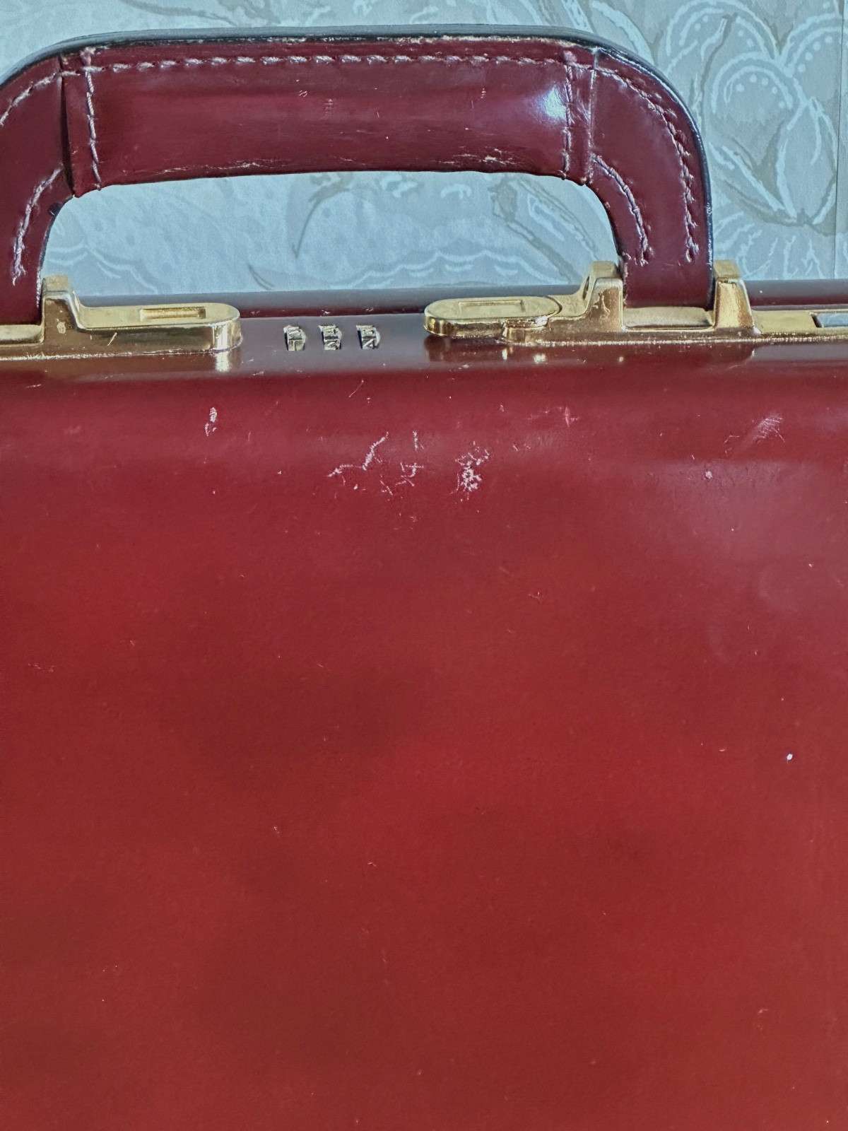 Vintage Ventura Briefcase Burgandy Leather 17.5″ x 12.5″