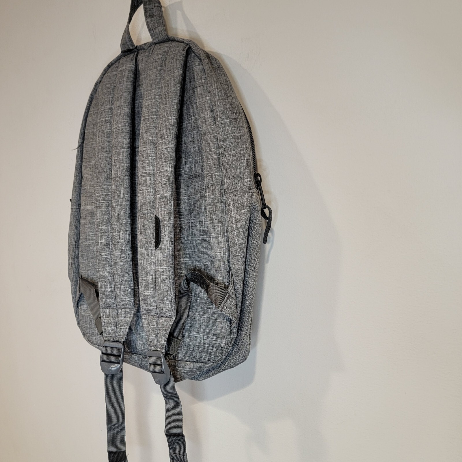 Herschel Settlement Backpack Classic 23.0L Raven Crosshatch