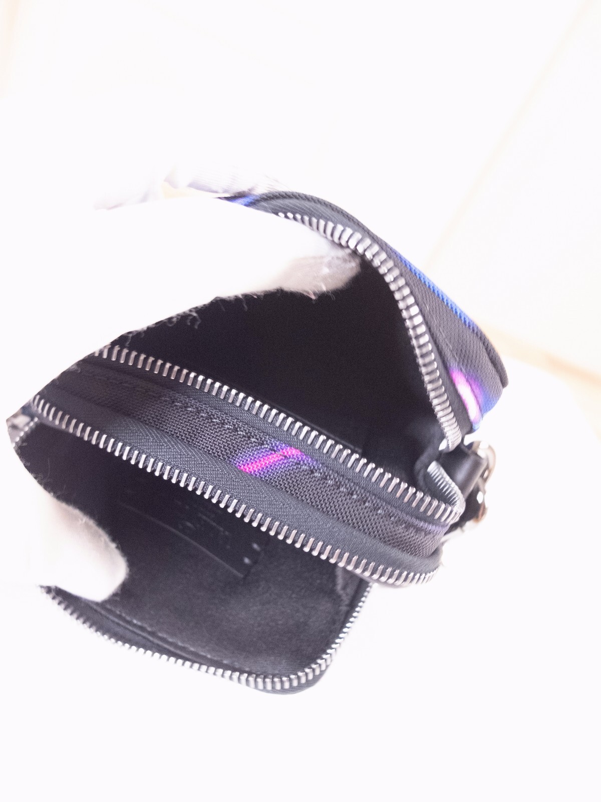 (NO CUSTOMS TAX) VALENTINO Garavani VLTN black neon camouflage small canvas bag