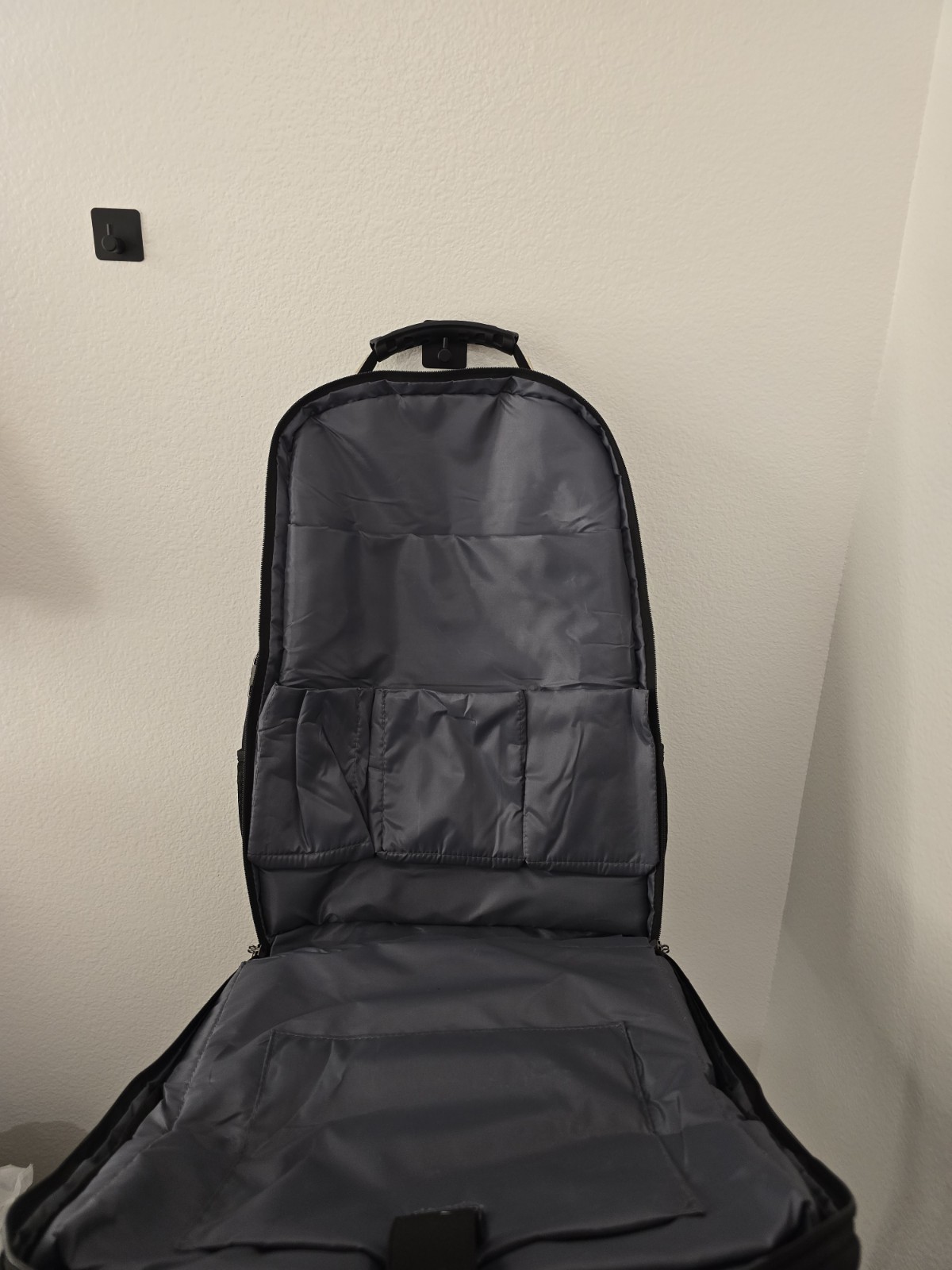 18.4 RFID LAPTOP BACKPACK 55L Extra Large USB Charger Anti-theft Black MOGPLOF
