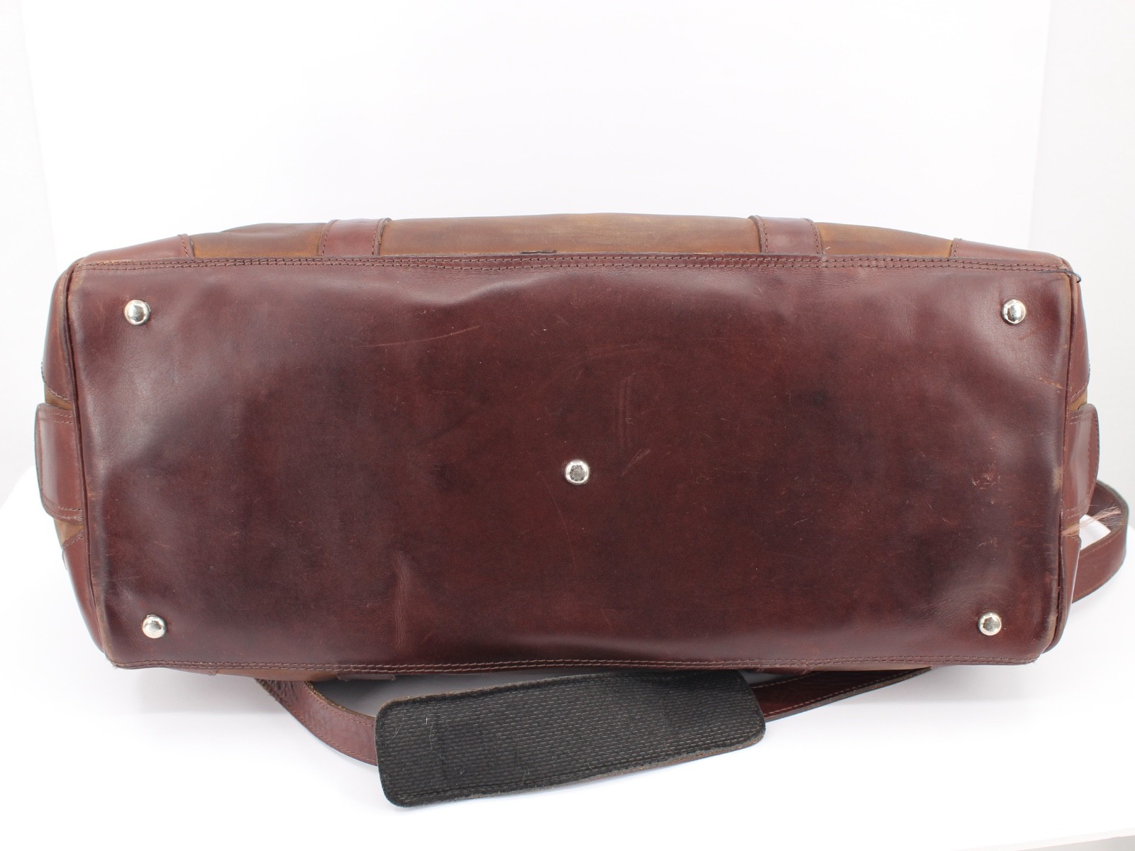 Roots Brown Leather Duffle Bag David E Kelley Productions Weekender Travel Bag