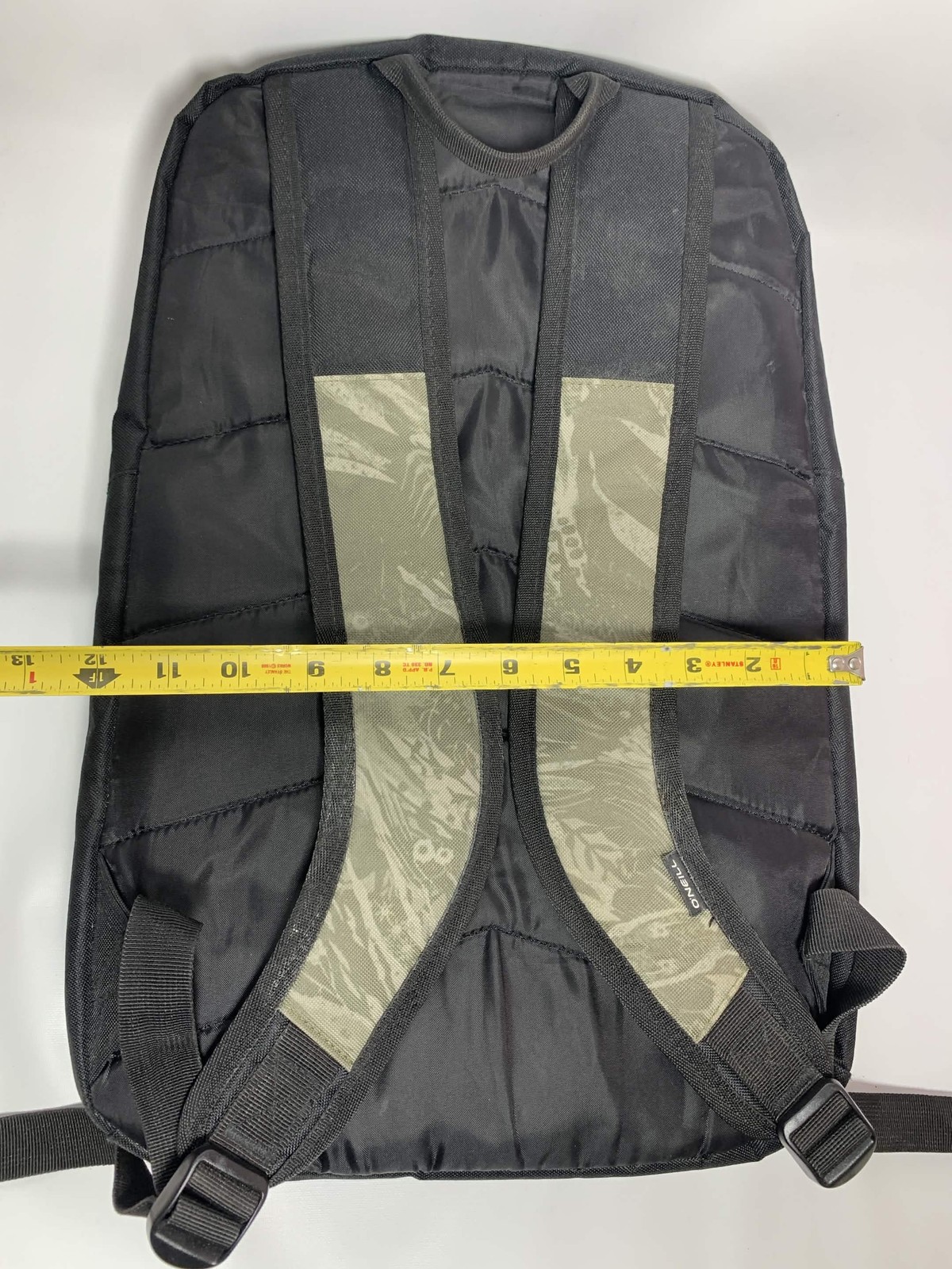 O’Neill Backpack Black Green Tropical Print Preowned Good Condition