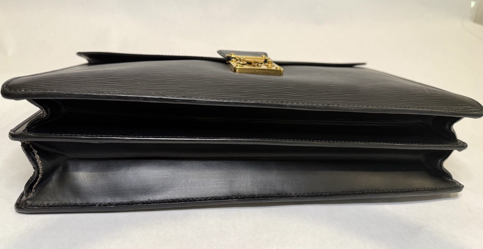 Louis Vuitton Black Men’s Briefcase Gold Hardware Push Lock