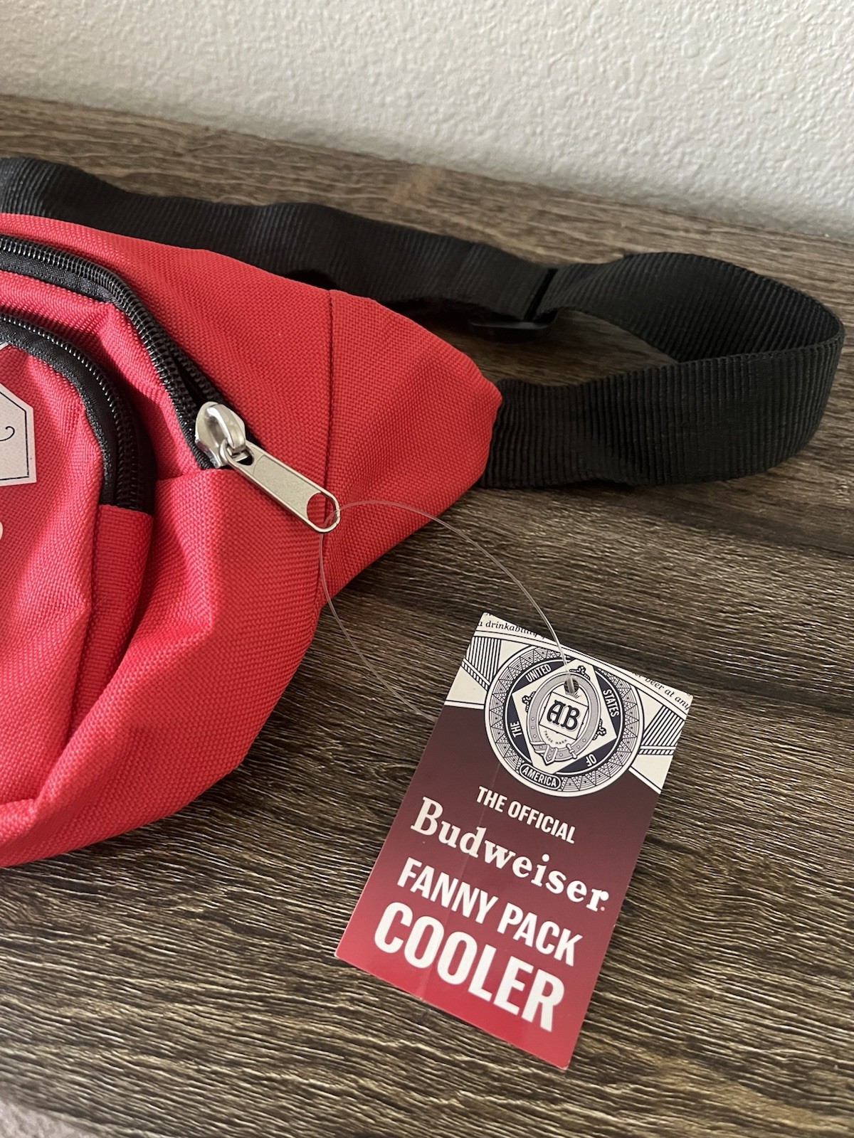 Budweiser NWT Fanny Pack Insulated Cooler Belt Bag Red Black NEW