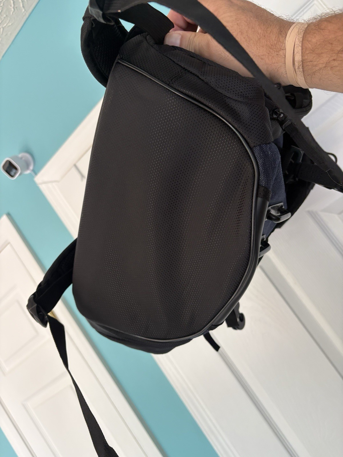OAKLEY BATHROOM SINK BACKPACK Navy Blue Trail Hiking Bag Excellent Condition!