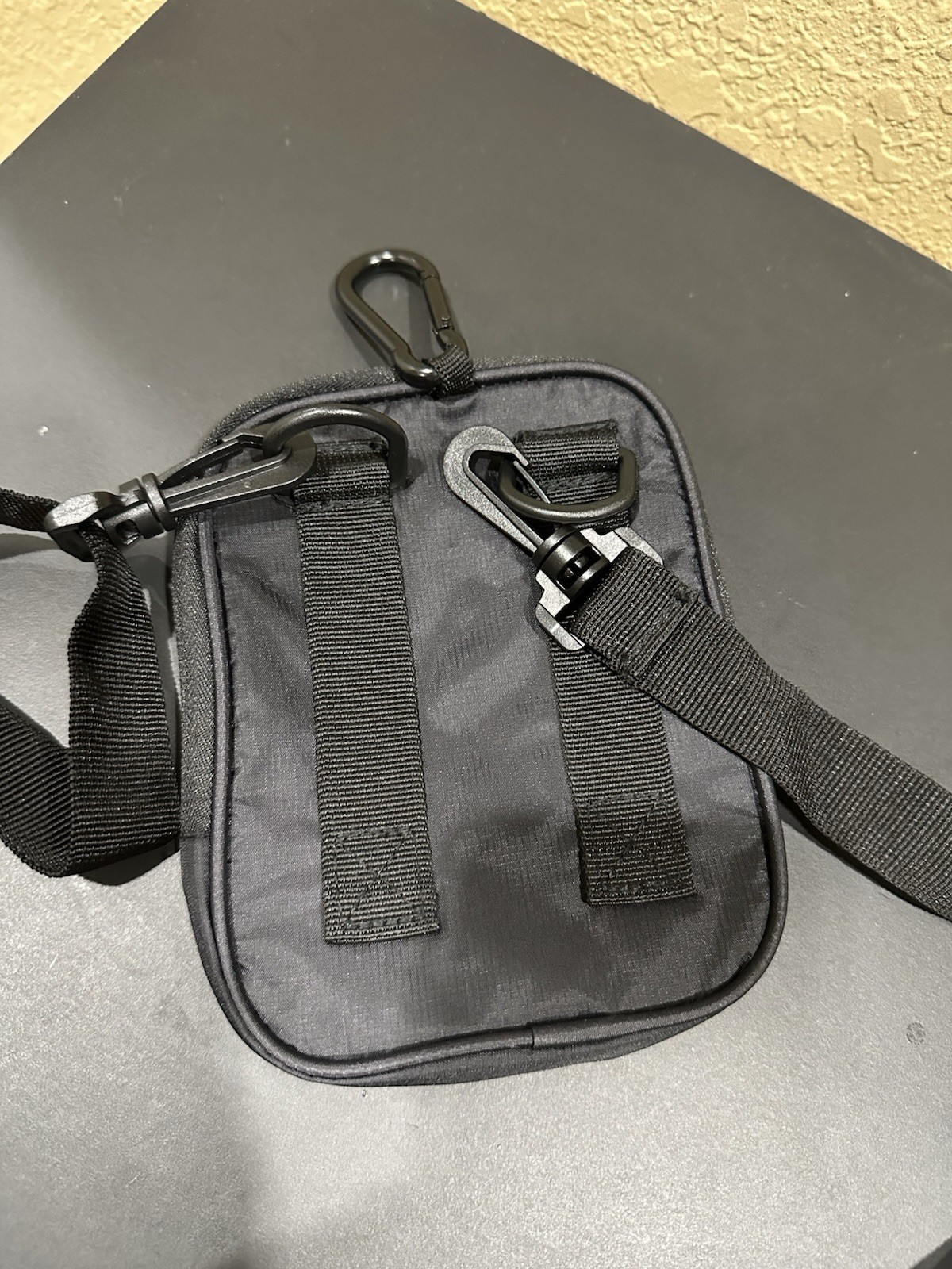 Ellesse Cross Body Bag One Size Fits All Adjustable Bag New With Tags