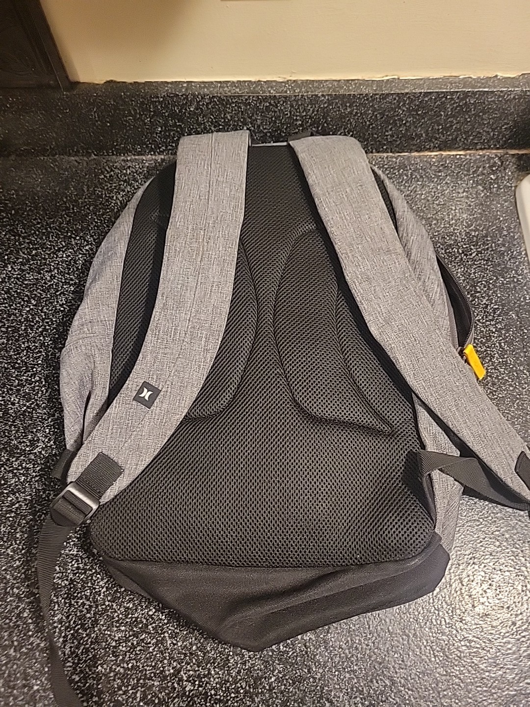 Hurley The One and Only Backpack Lightweight School/Gym Work /Travel 15″ Laptop 