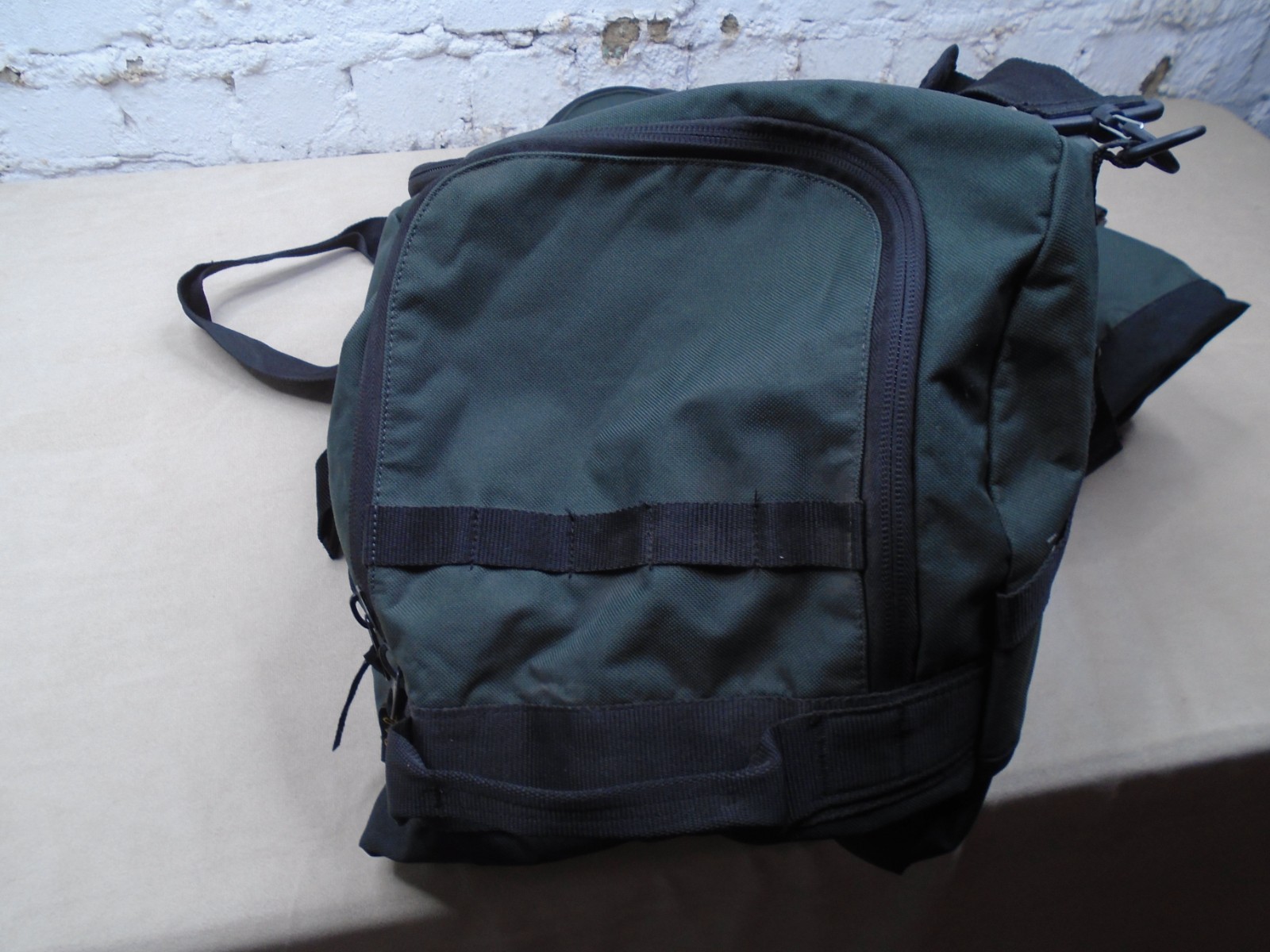 Cabela’s 34 Inch Large Duffle Bag, Green Black Travel Hunting Outdoors