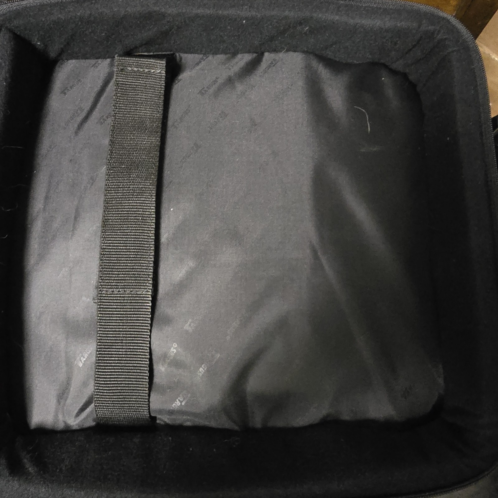 Vintage Targus CCB1 Black 15″ Padded Notebook Laptop Commuter Backpack Nice EUC