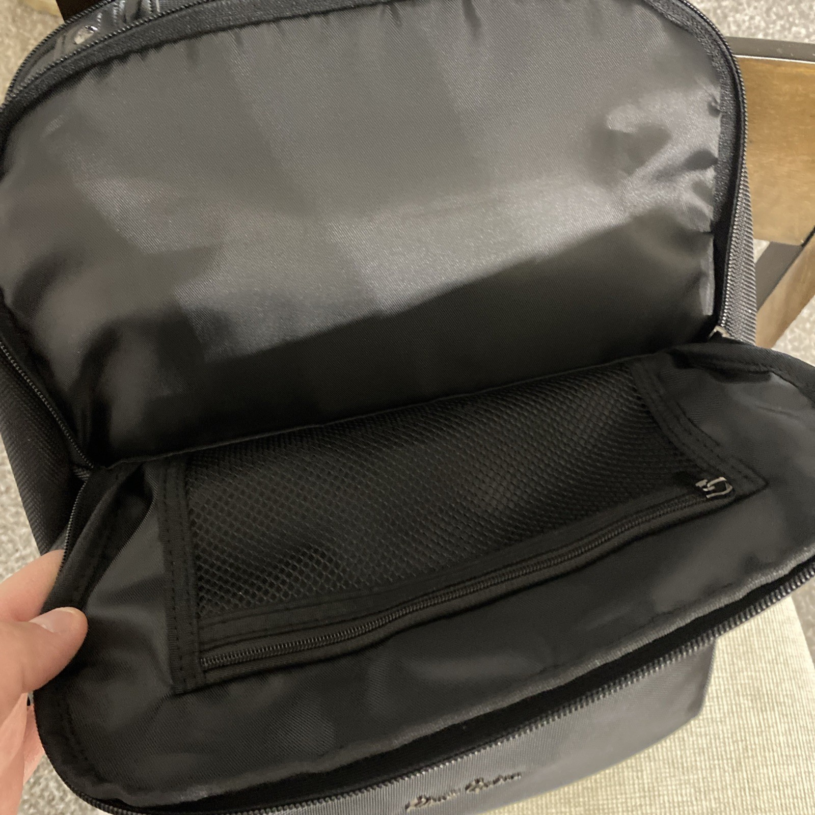 Robert Graham Smart Backpack Black – New with Tags (MSRP $228) FREE SHIPPING!