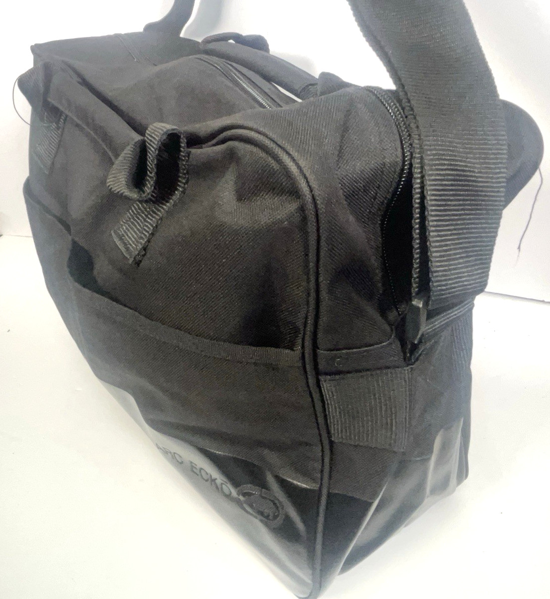 Marc Ecko Black Canvas Weekend Adjustable Shoulder Strap 17″x 11″ Duffle Gym Bag