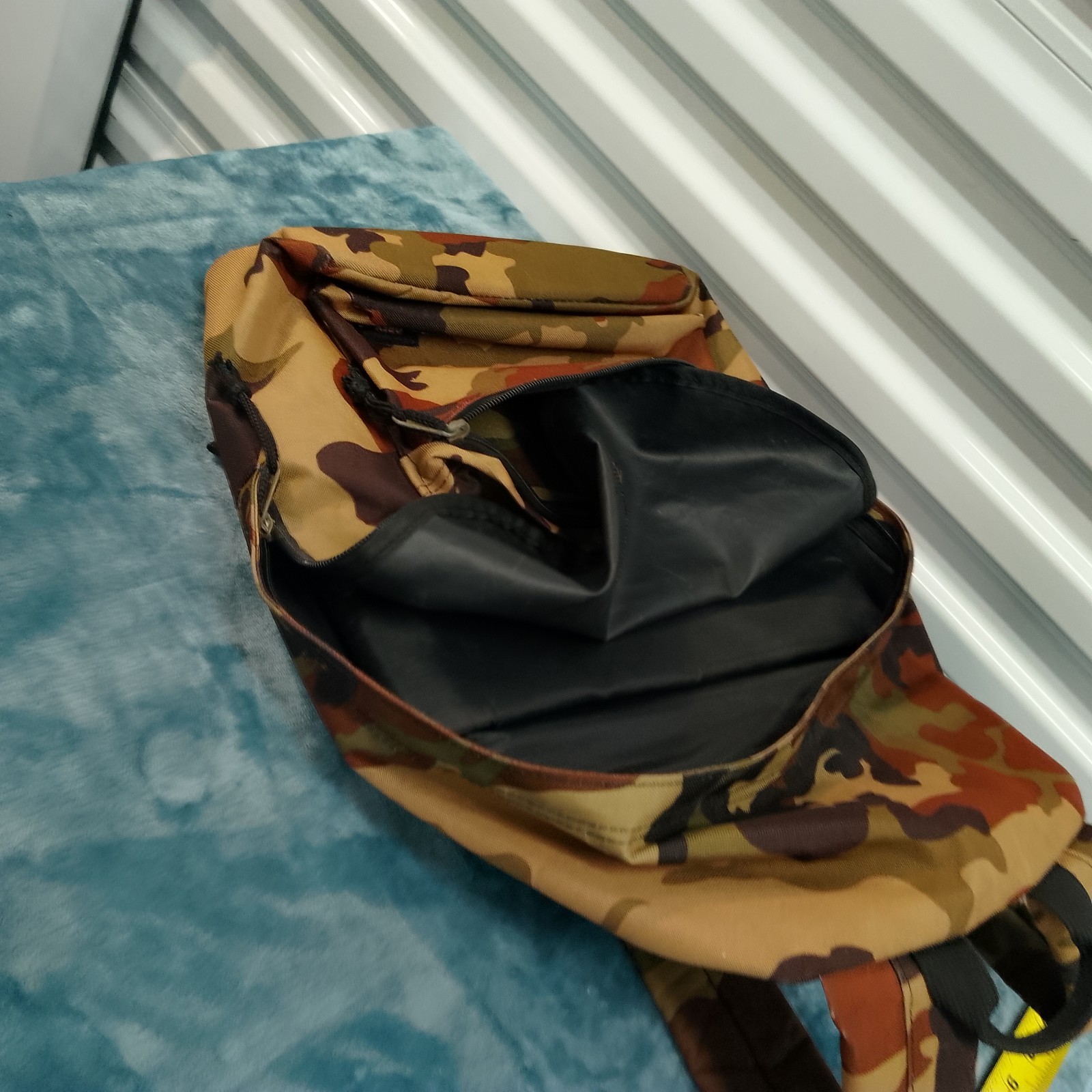Obey Backpack School Travel Commute Bag Canvas Adult Medium Size Camouflage