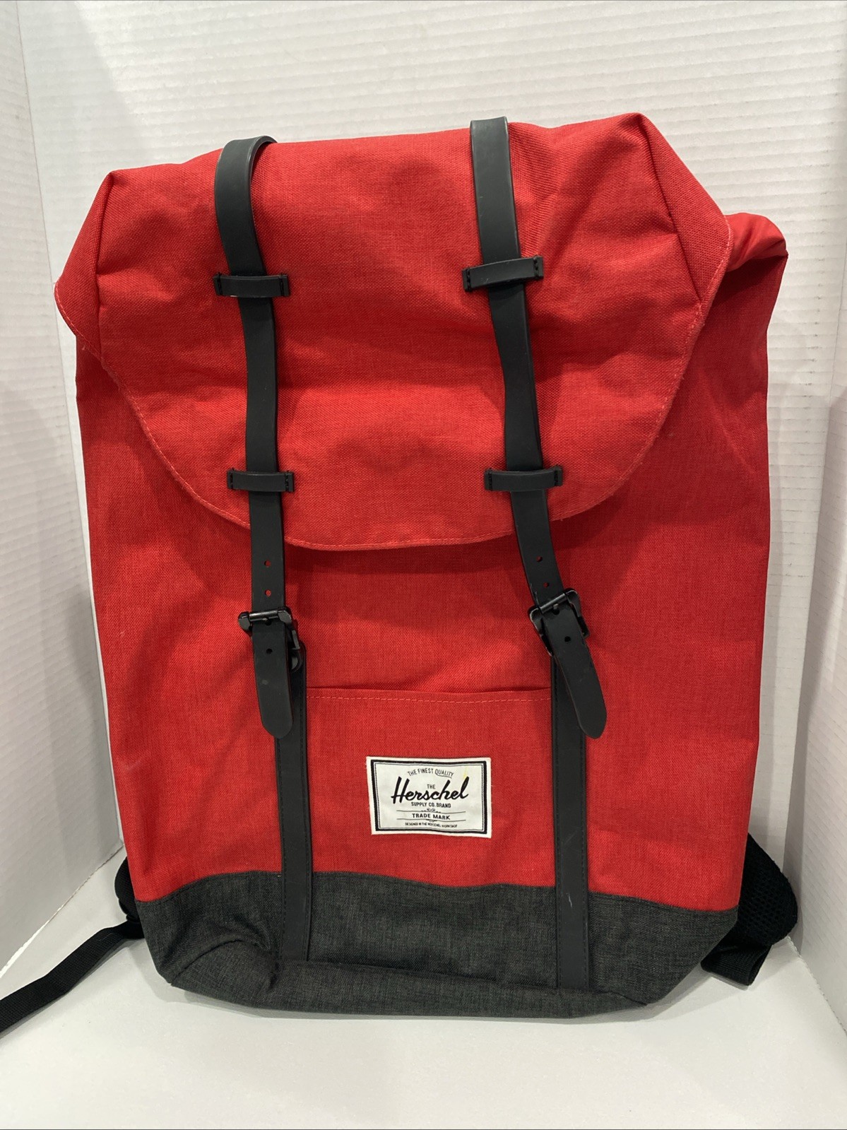 Herschel Retreat Backpack Red With Black Trim X One US Size -19.5 L