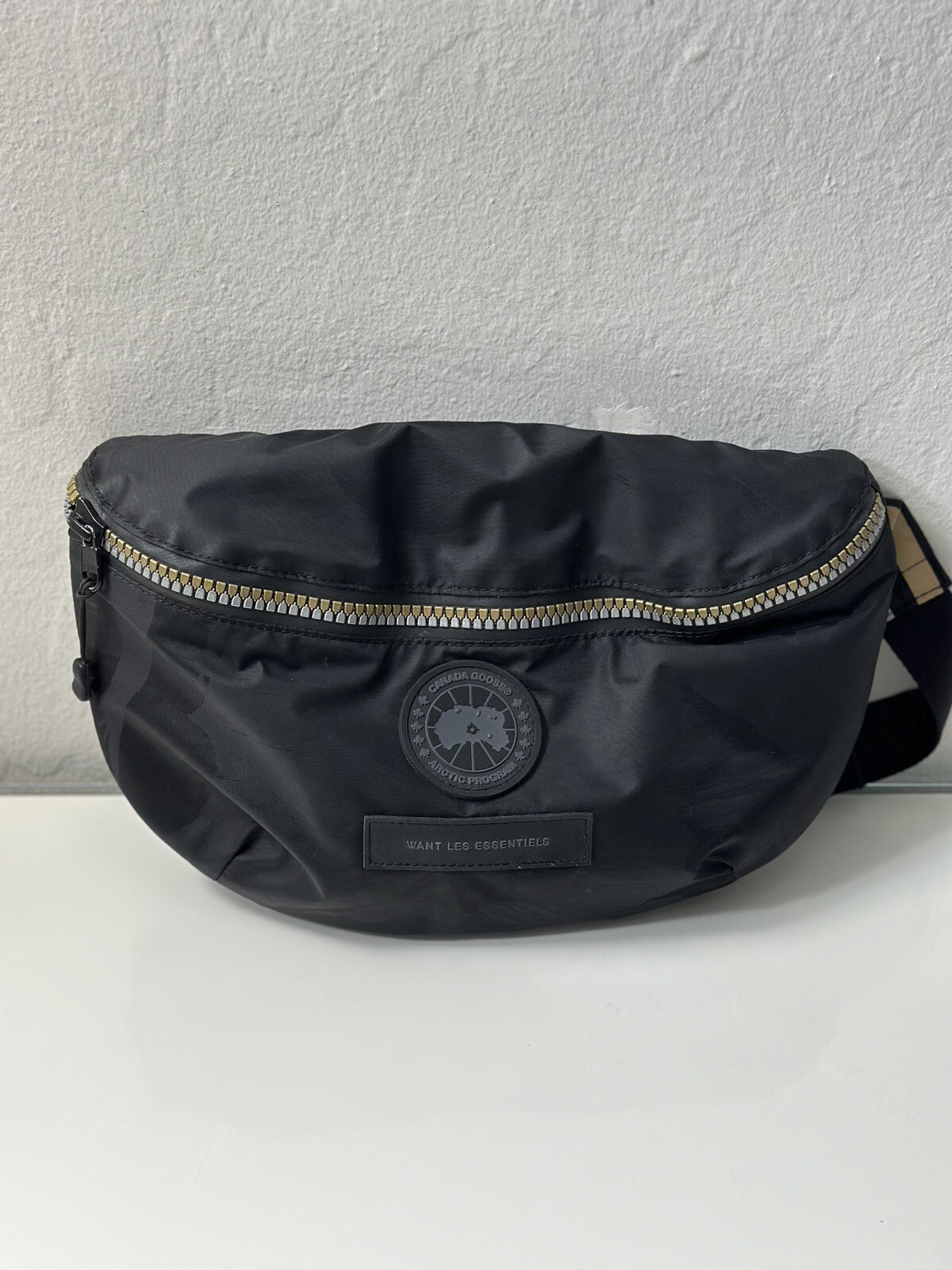 Canada Goose Want Les Essentials W270 Waist Pack Bag