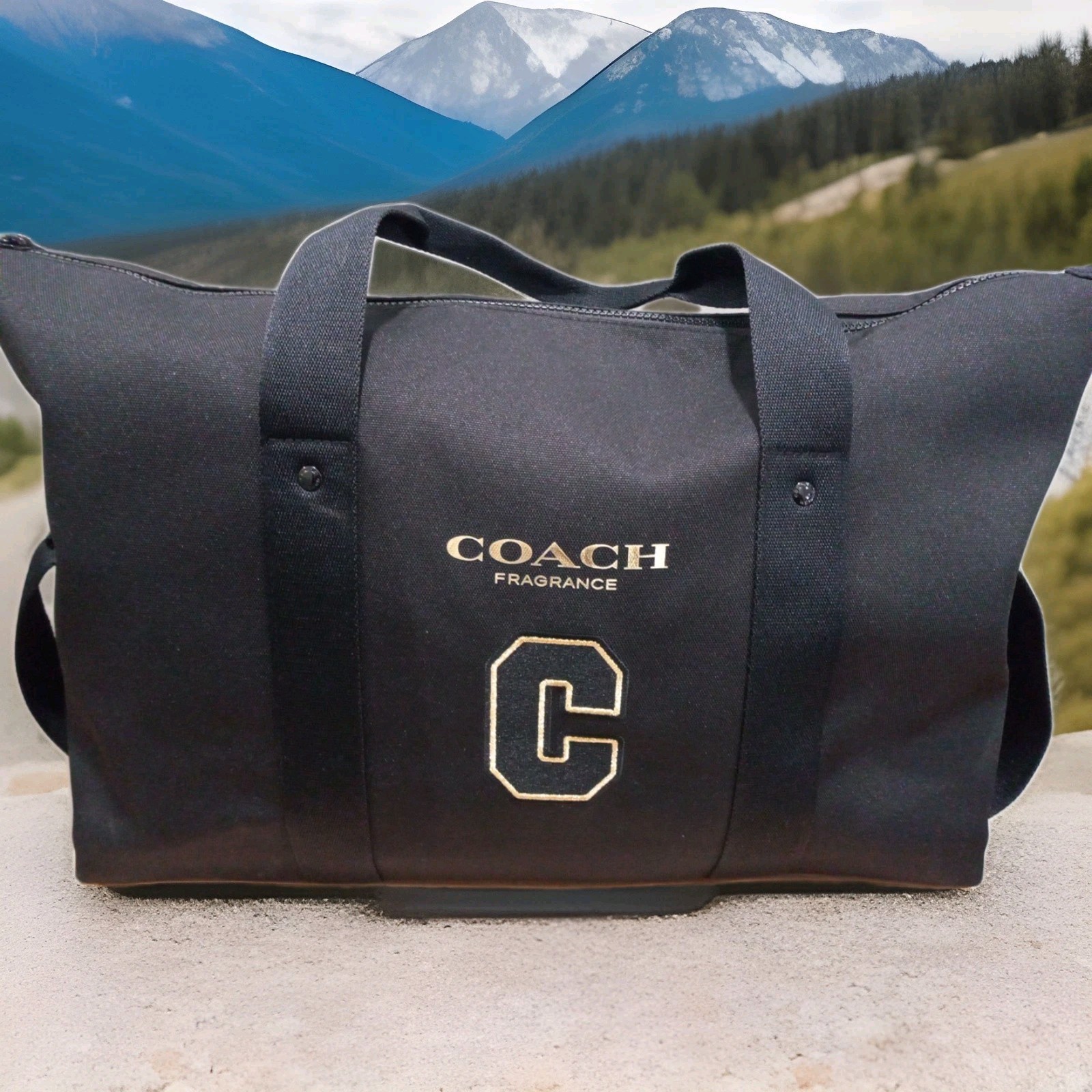 NEW COACH FRAGRANCE MEN’S LARGE DUFFLE BAG BLACK GOLD LOGO 18″ X 12″ X 8″