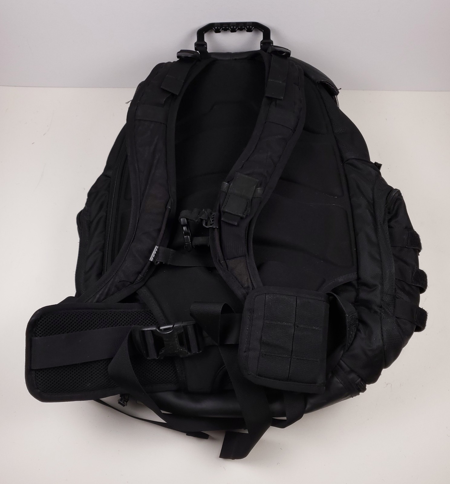 Oakley Kitchen Sink Backpack Stealth Black 34L Laptop Tactical Hiking